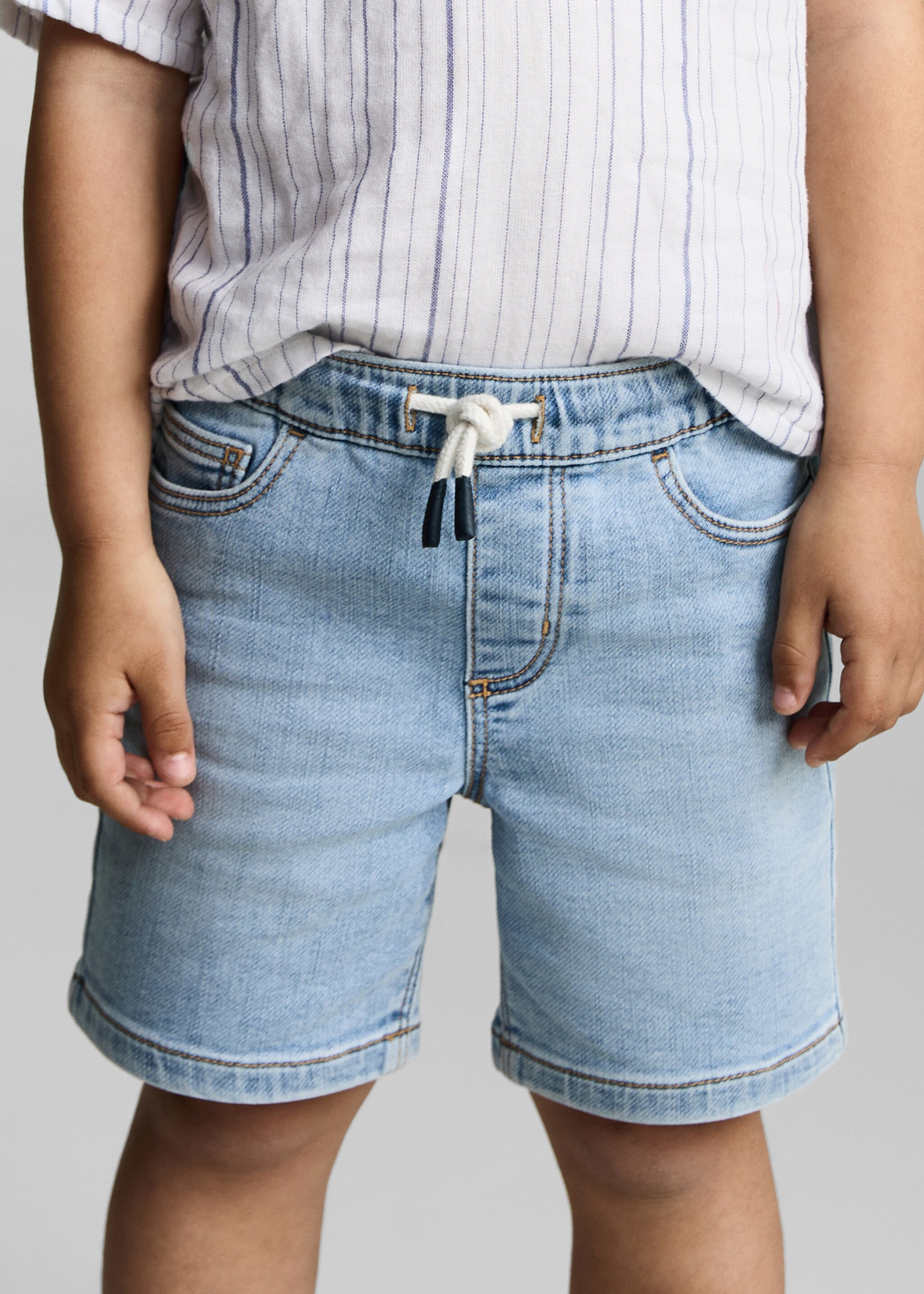Bağcıklı denim şort - Orta plan