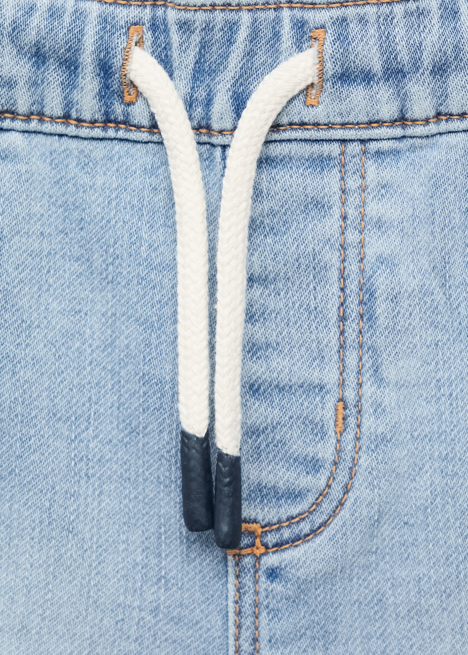 Drawstring denim Bermuda shorts - Details of the article 8