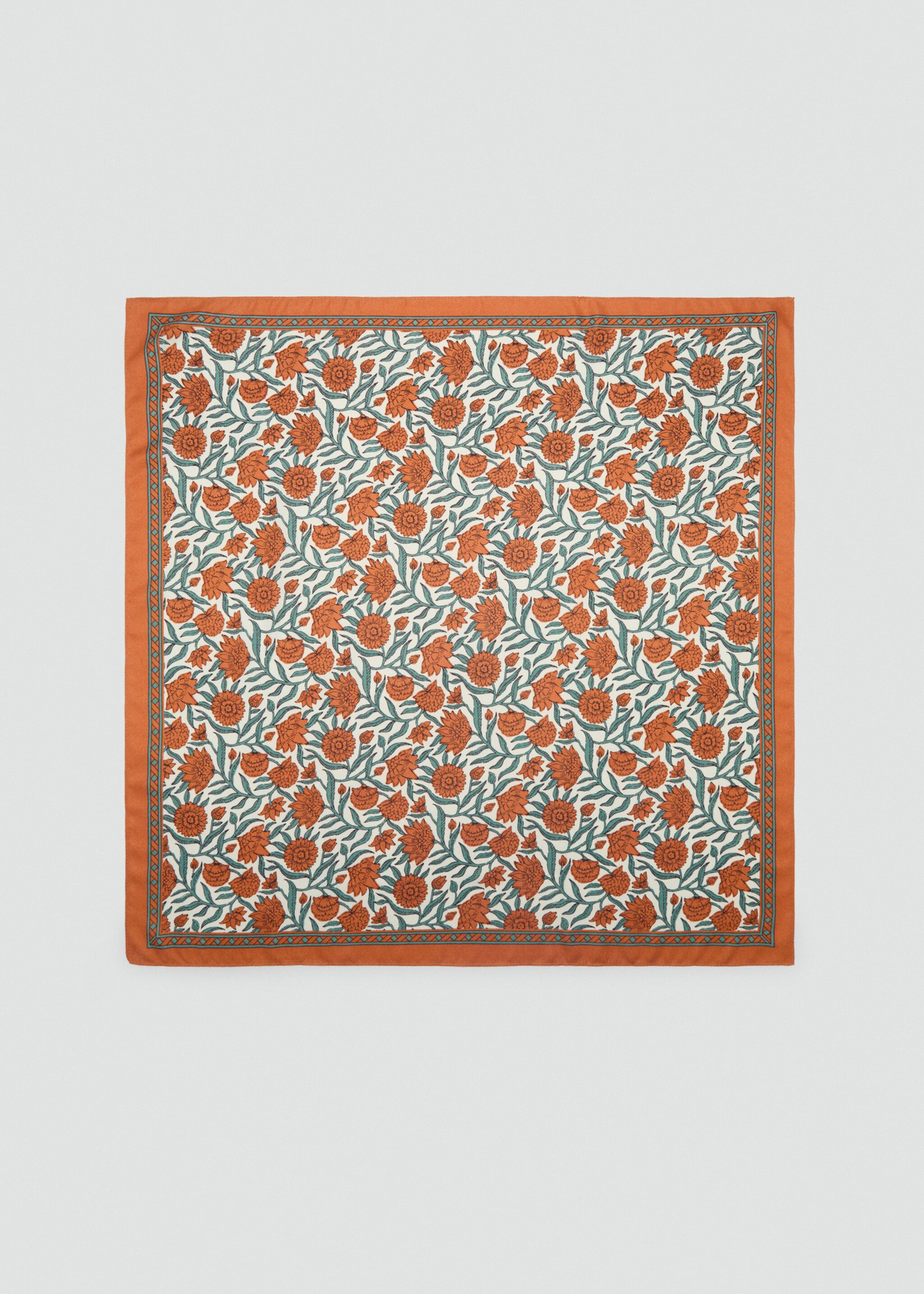 Mocador estampat floral - Article sense model