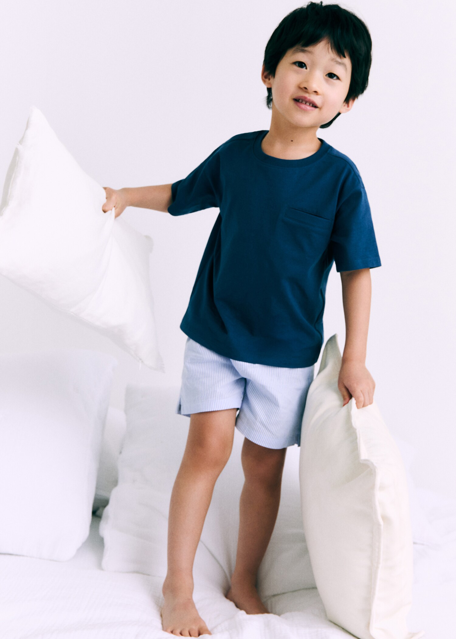 Striped short pyjamas - Details of the article 5