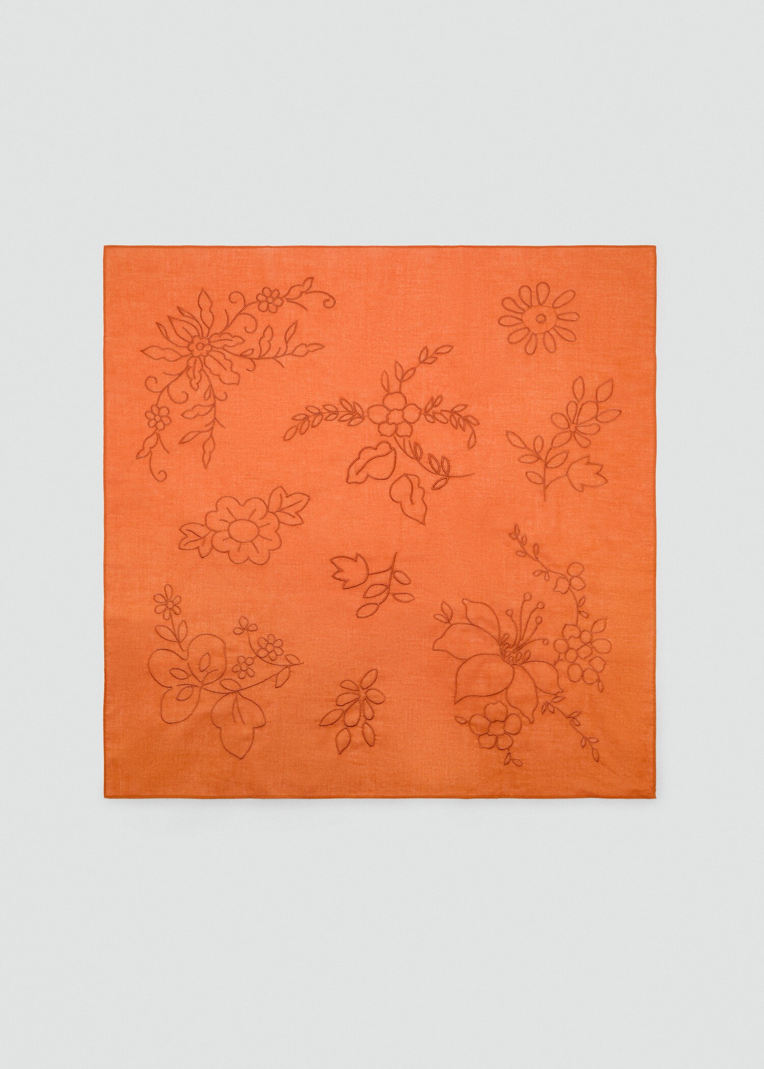 Foulard en coton broderie florale - Article sans modèle