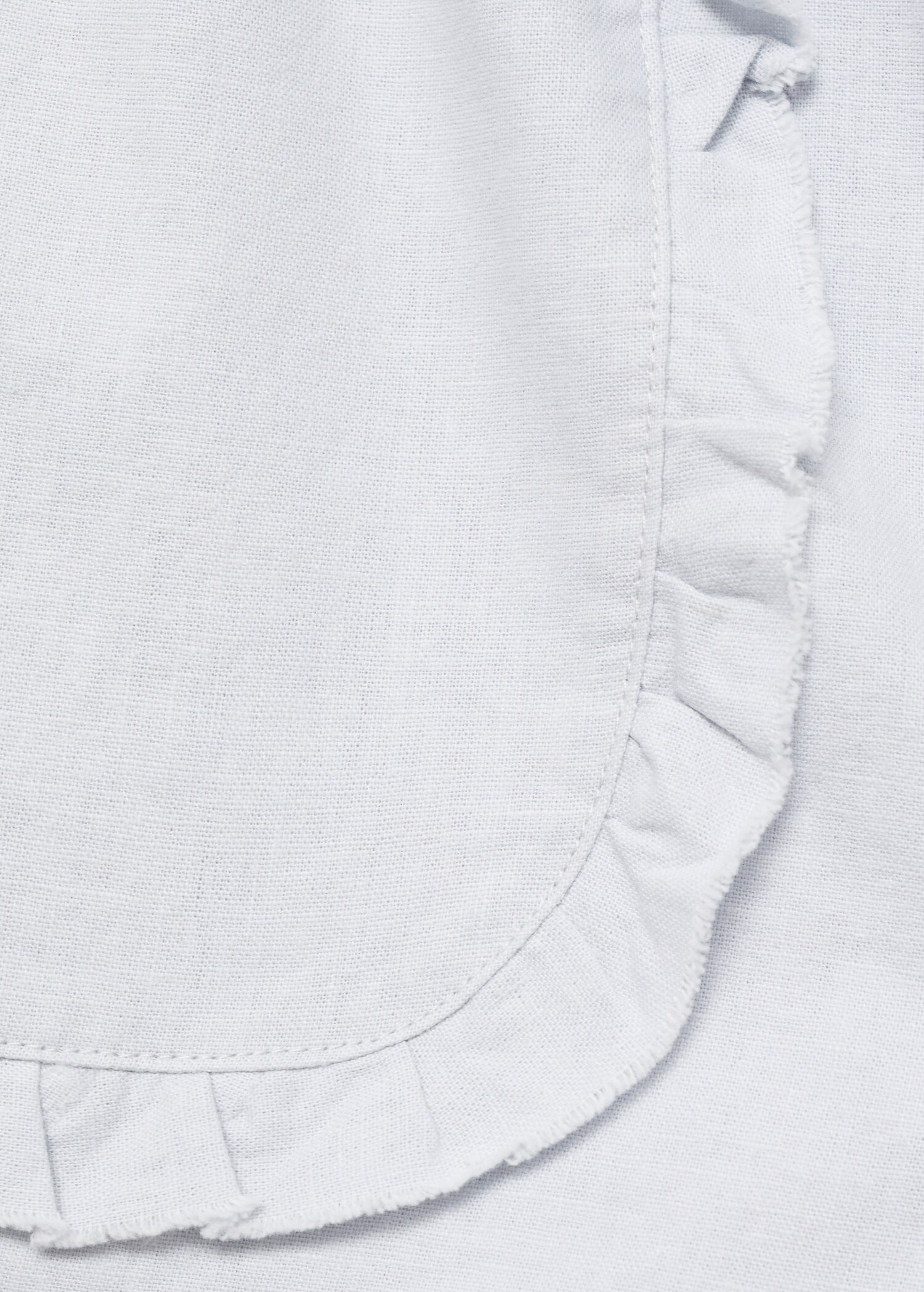 Linen shorts with belt - Details of the article 0