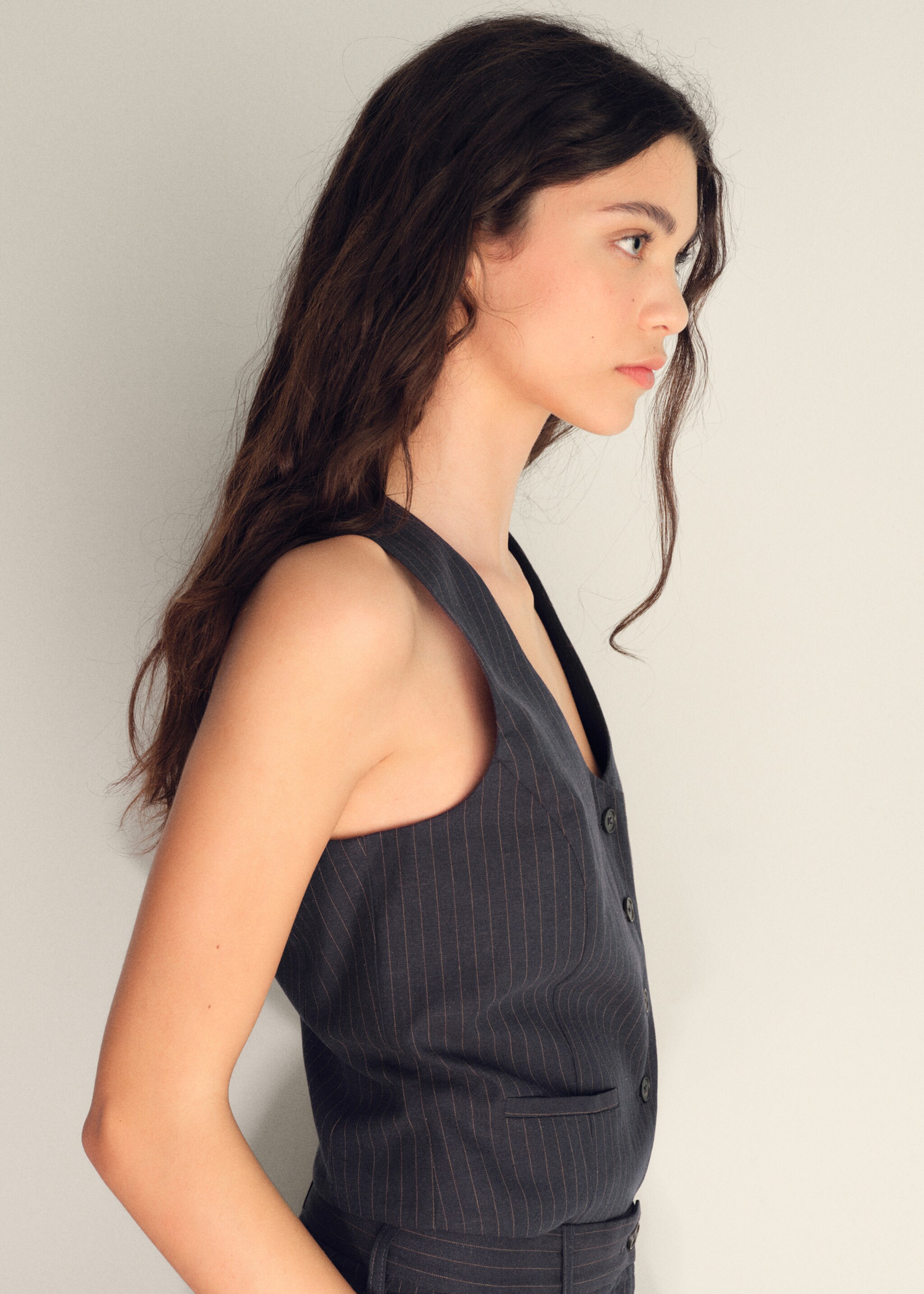 Linen-blend suit waistcoat - Details of the article 1