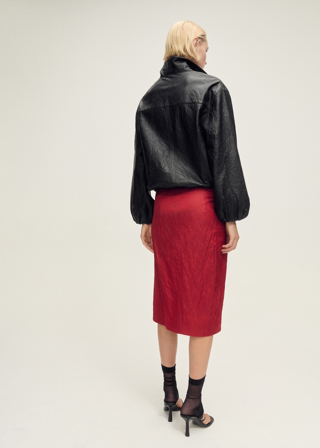 Multi-position textured skirt with bows - Women | MANGO USA Multi-position textured skirt with bows - Women | MANGO USA
