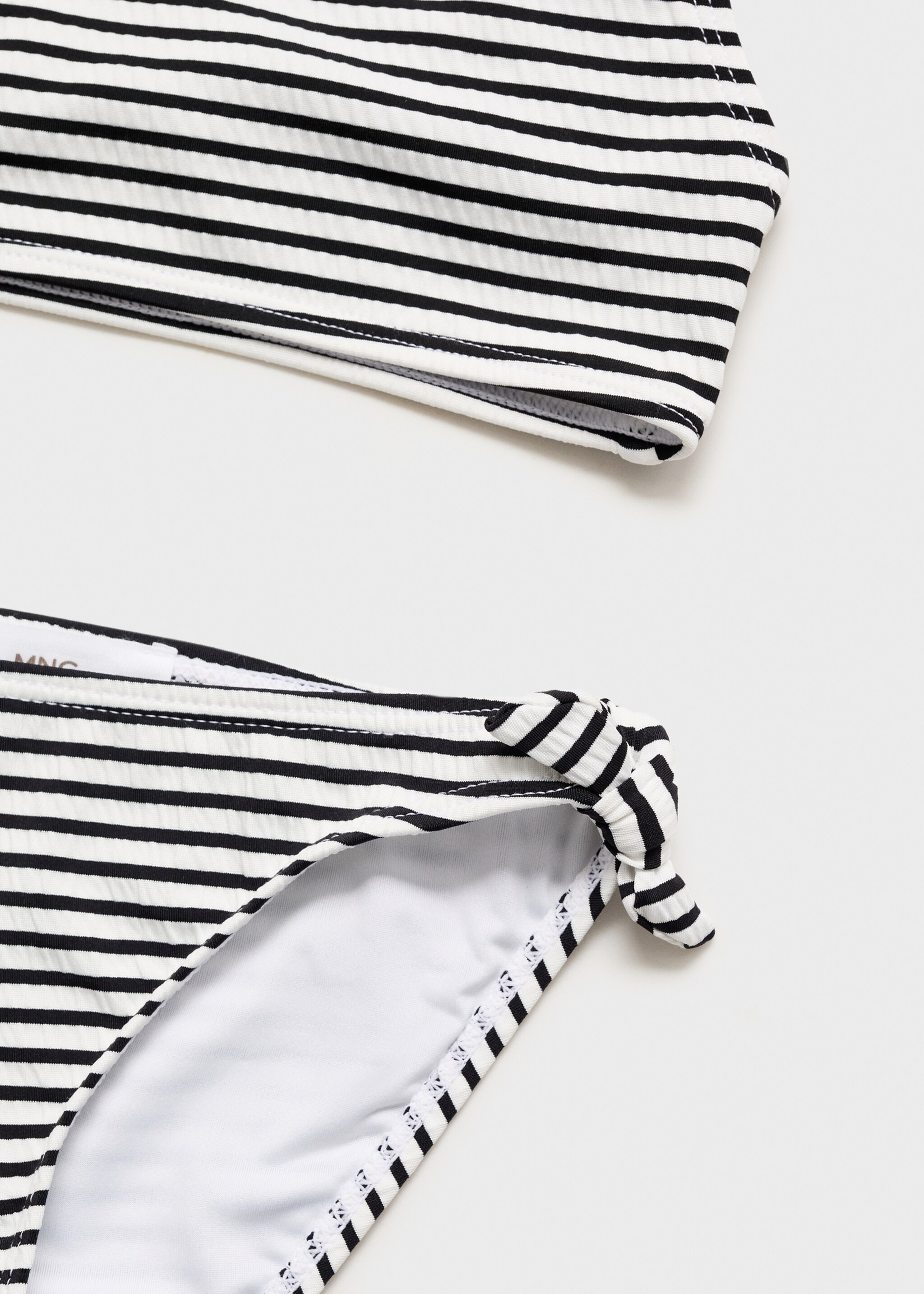Striped bikini - Details of the article 0