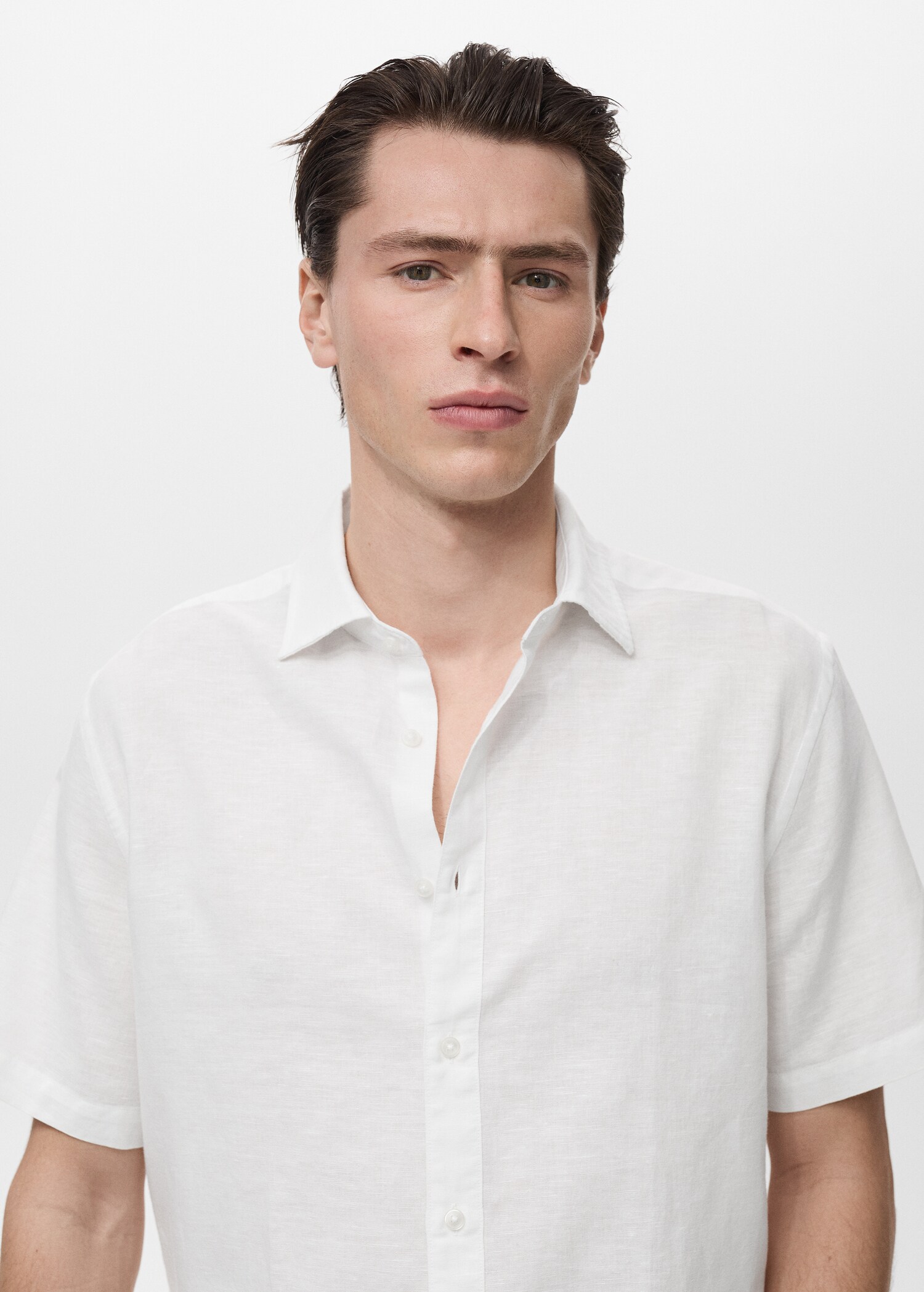 Camisa lino manga corta - Detalle del artículo 1