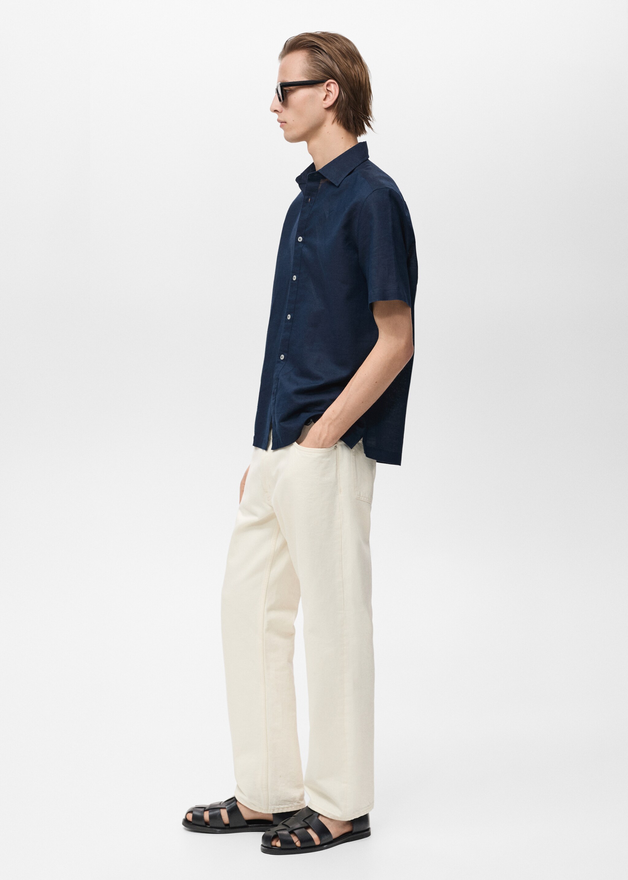 Short sleeve linen-blend shirt - Details of the article 2
