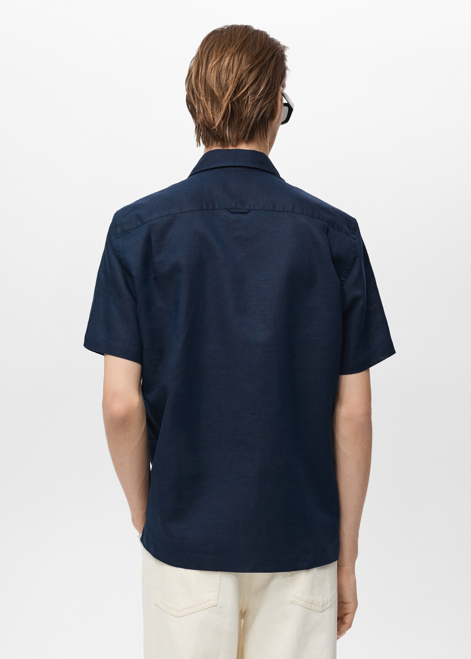 Camisa lino manga corta - Reverso del artículo