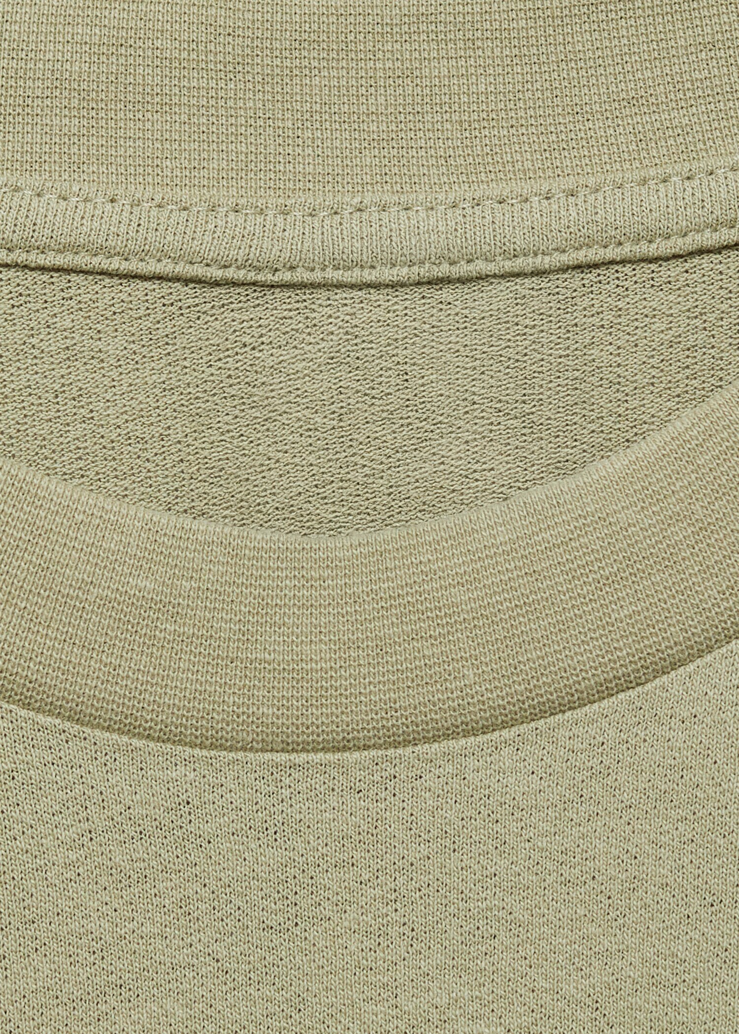 Relaxed fit cotton t-shirt - Details of the article 8