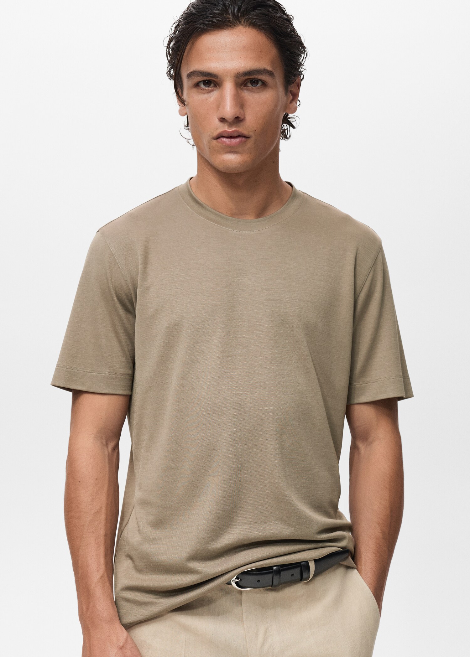 Kurzärmliges T-Shirt aus Lyocell - Mittlere Ansicht