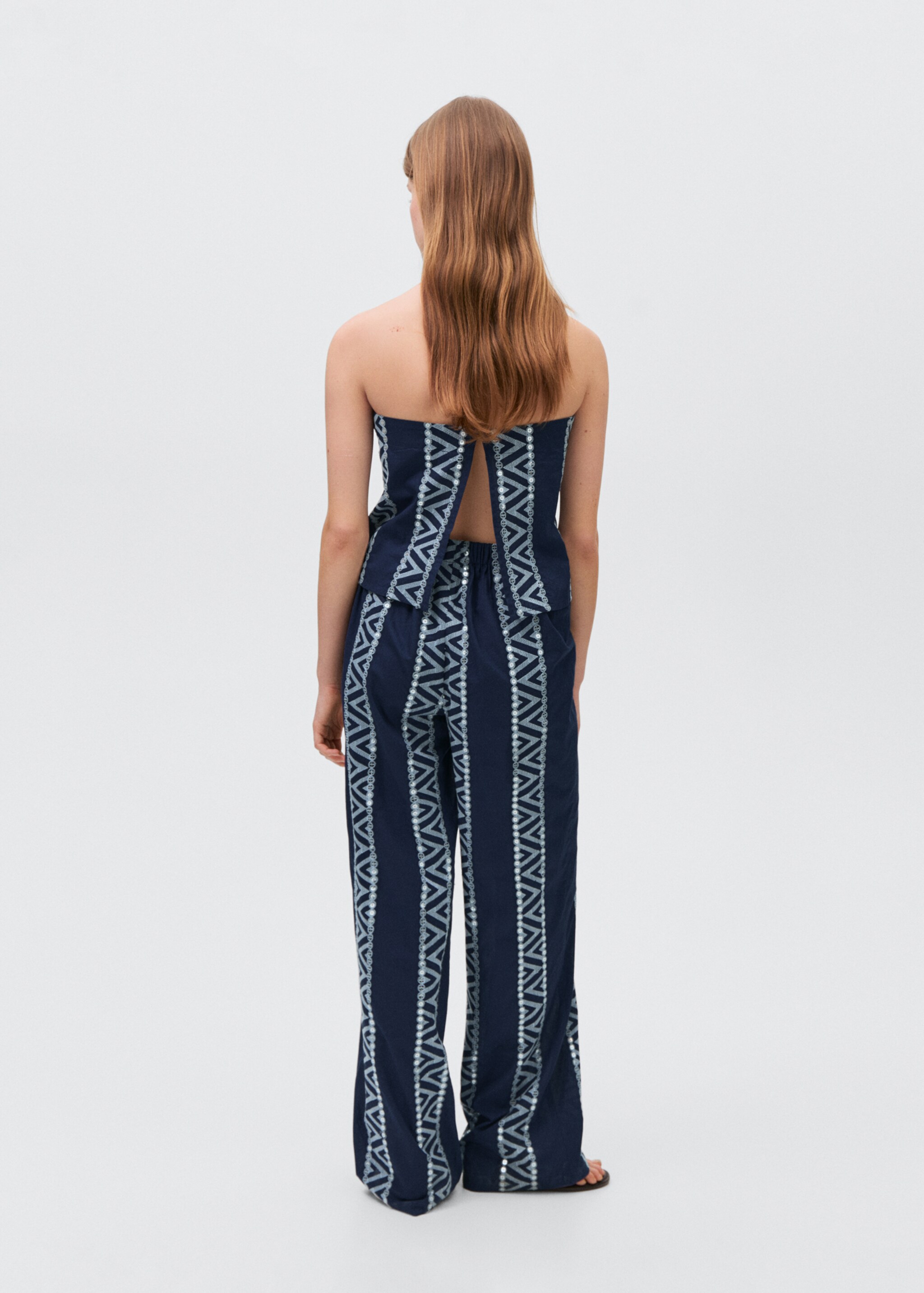 Pantalon droit brodé - Verso de l’article