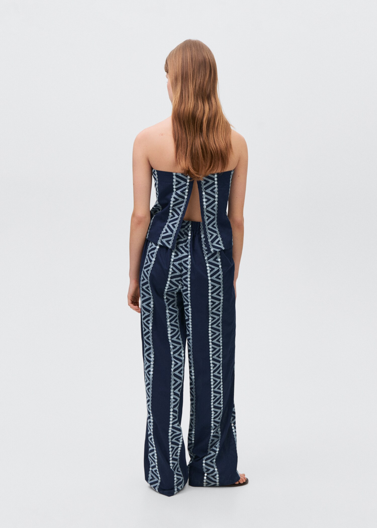 Pantalon droit brodé - Verso de l’article