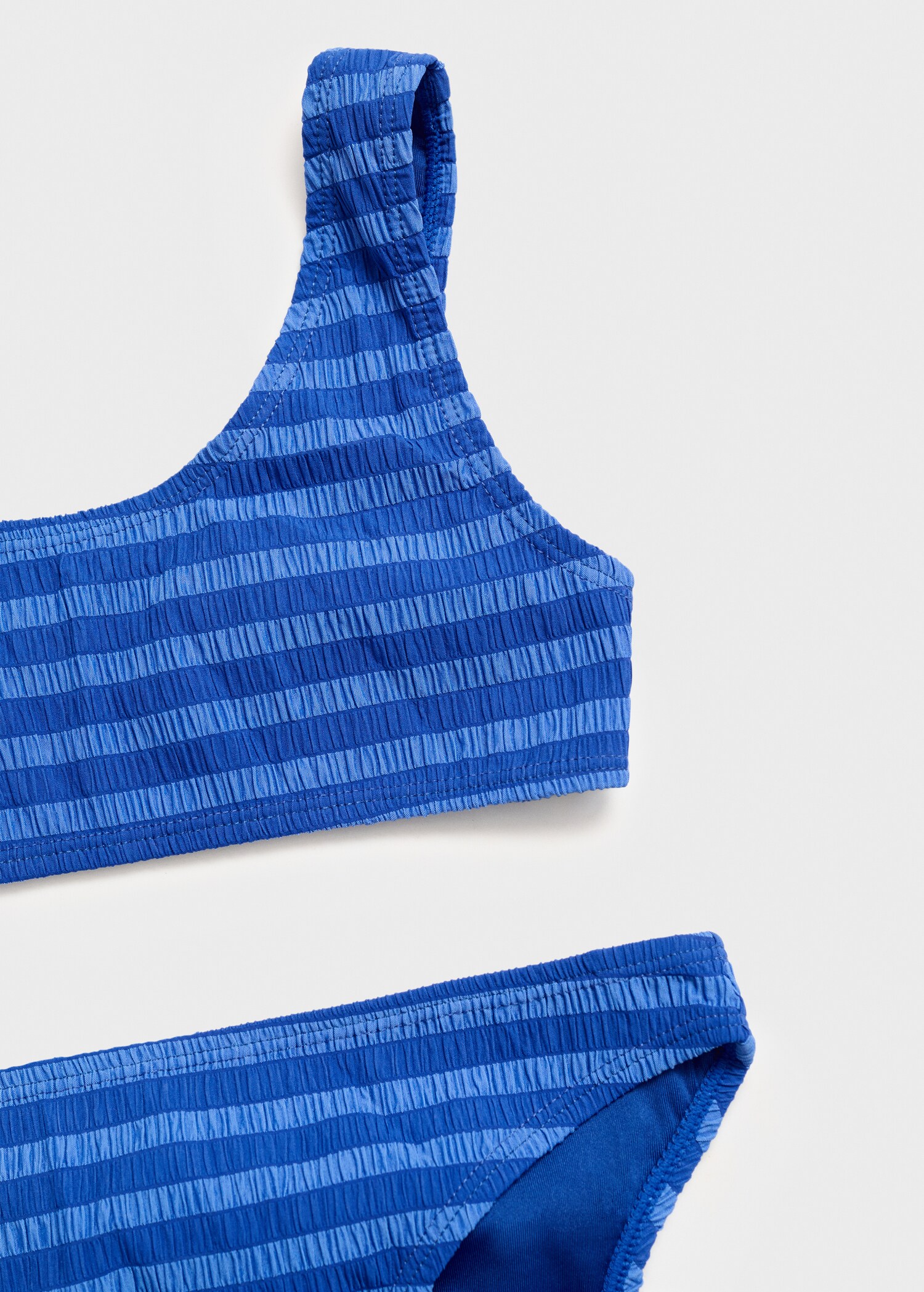 Striped bikini - Details of the article 8