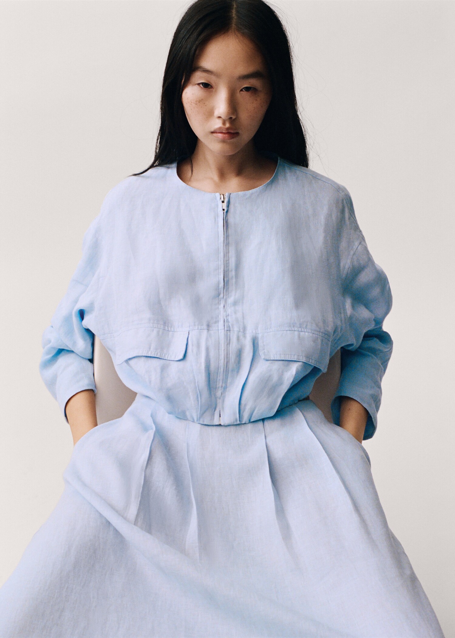 Linen skirt with pleat detail - Details of the article 6