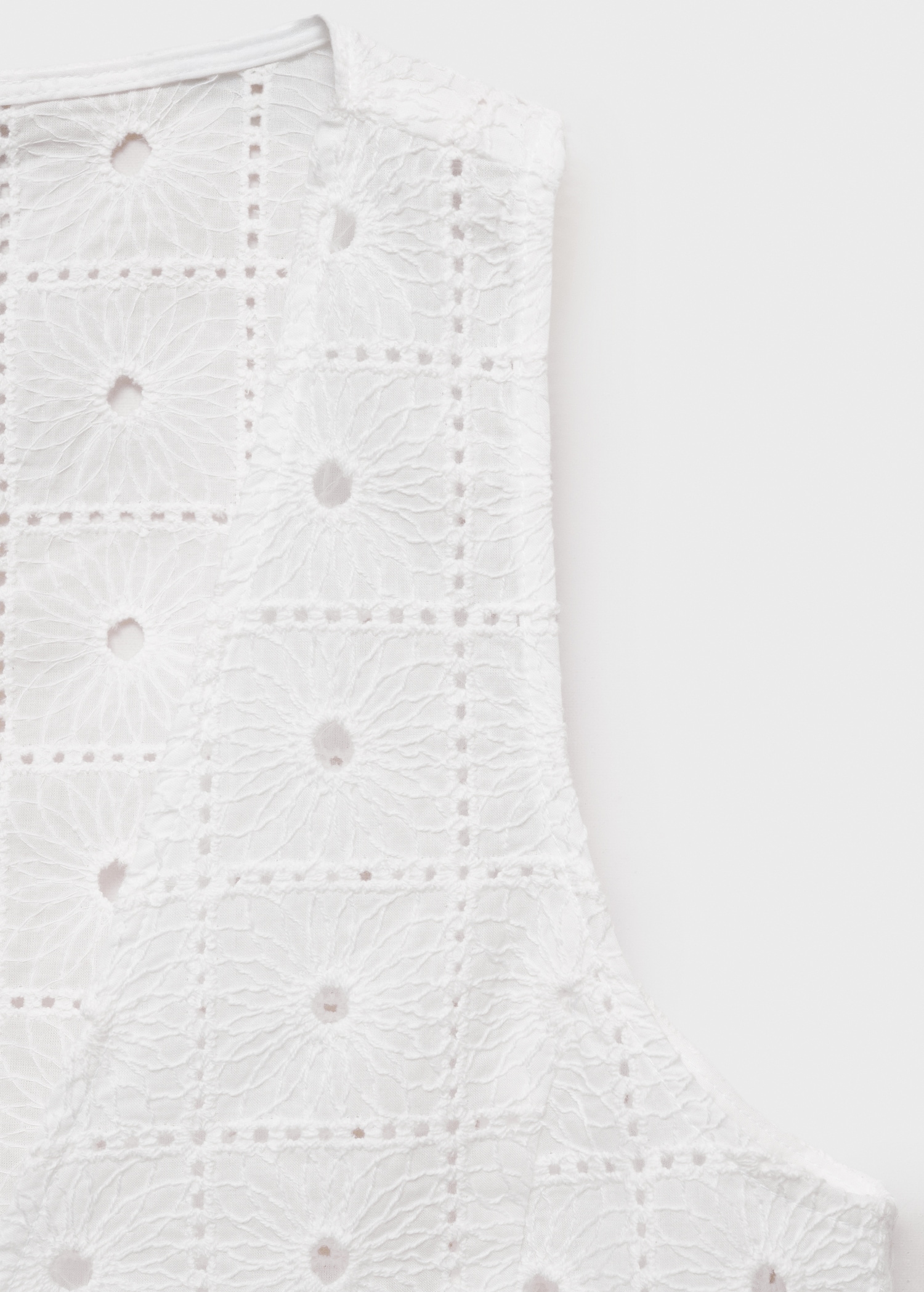 Gilet coton broderie nœuds - Détail de l'article 0
