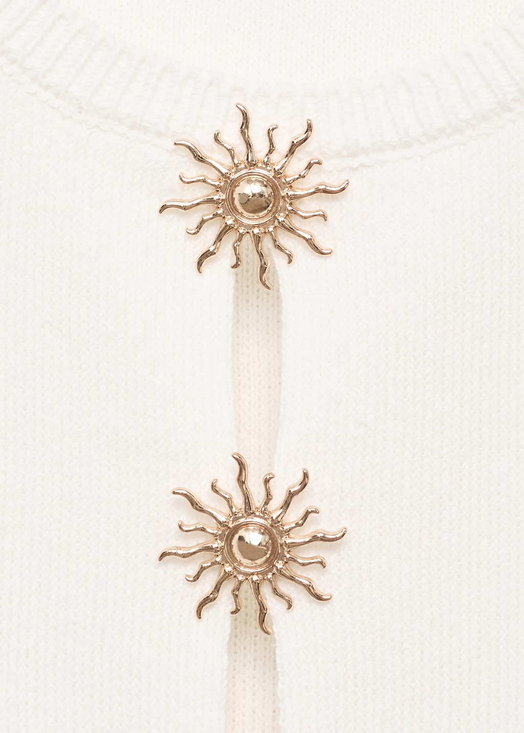 Knitted top with jewel buttons - Women | MANGO USA