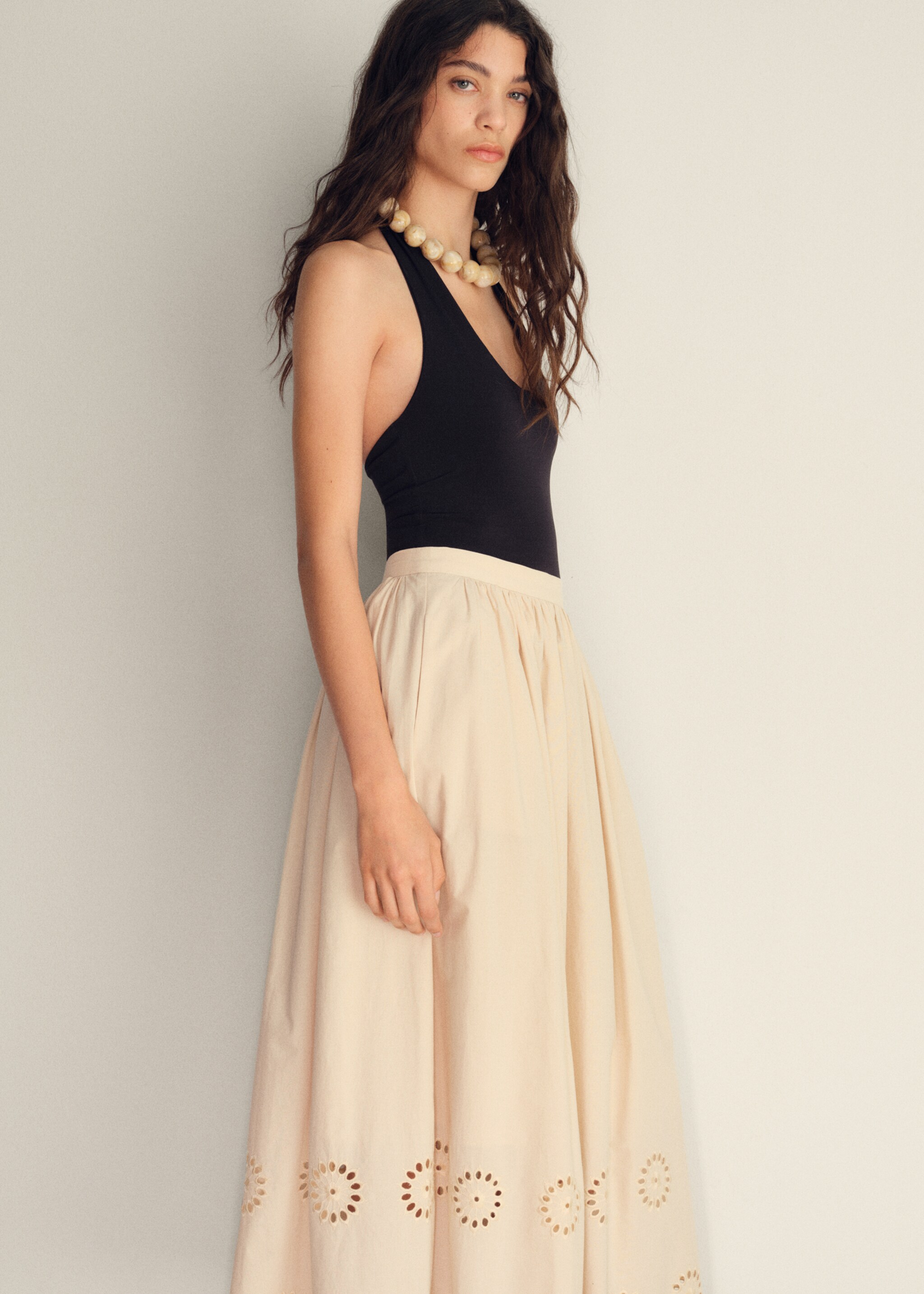 Cotton skirt with embroidered hem - Details of the article 1