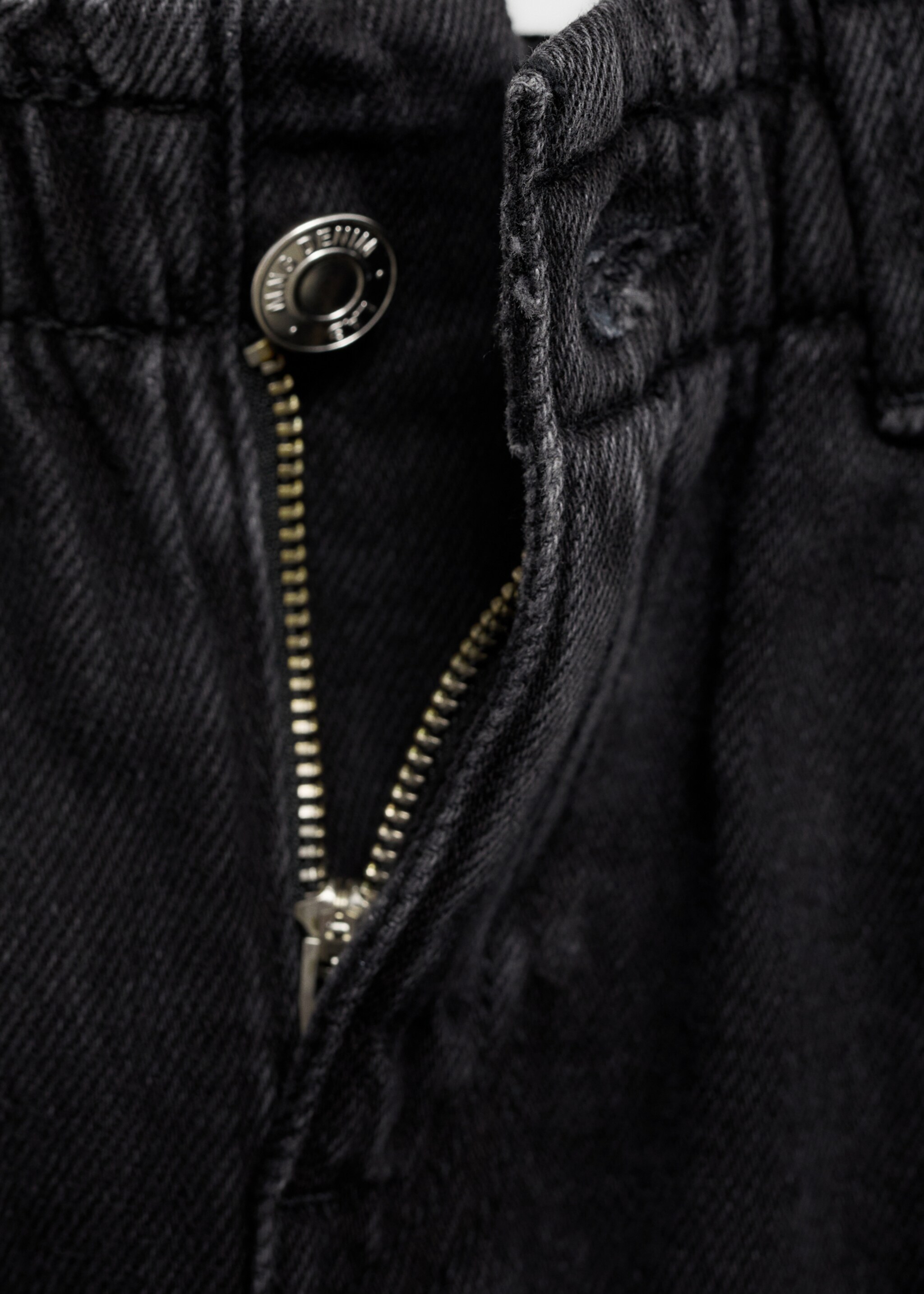 Paperbag jeans - Details of the article 8