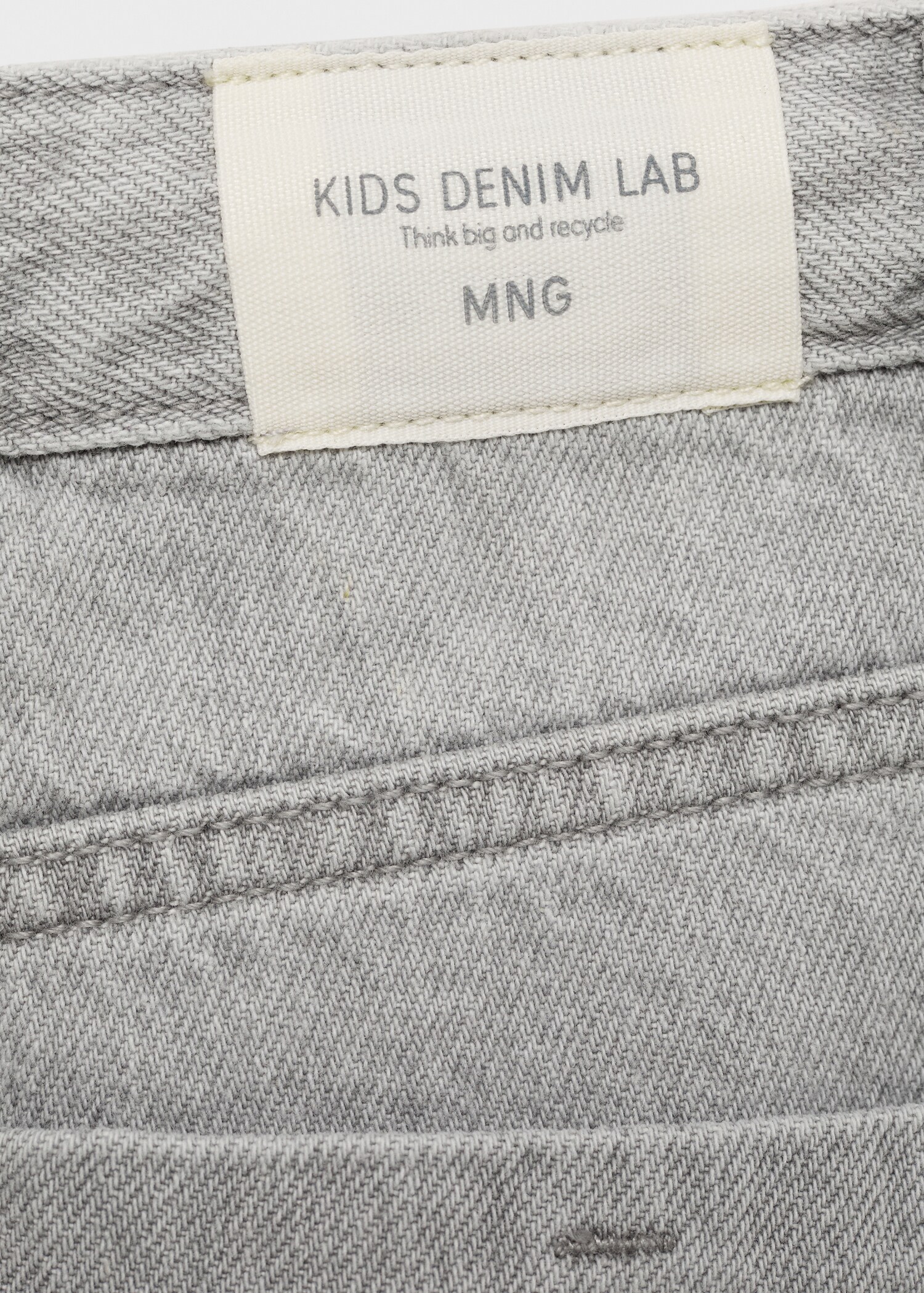 Frayed hem culotte jeans - Details of the article 0