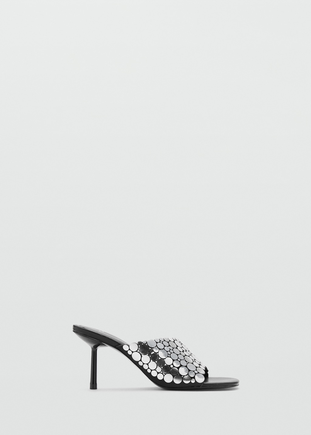 Heeled sandals with metal decorations - image 2