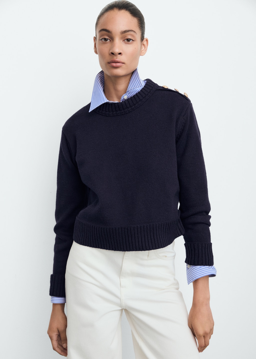 Knitted sweater with jewel buttons