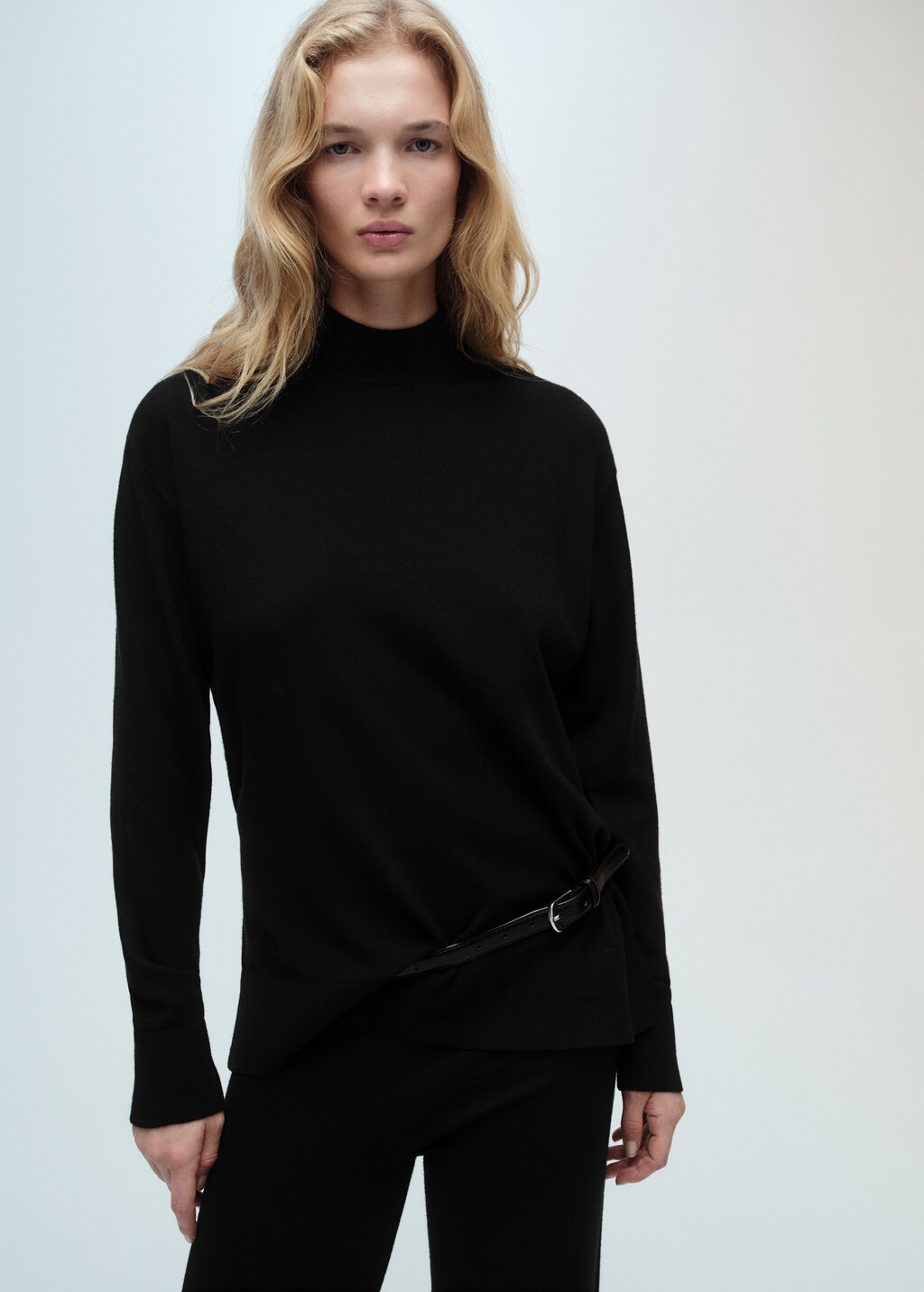 Perkins neck knitted sweater