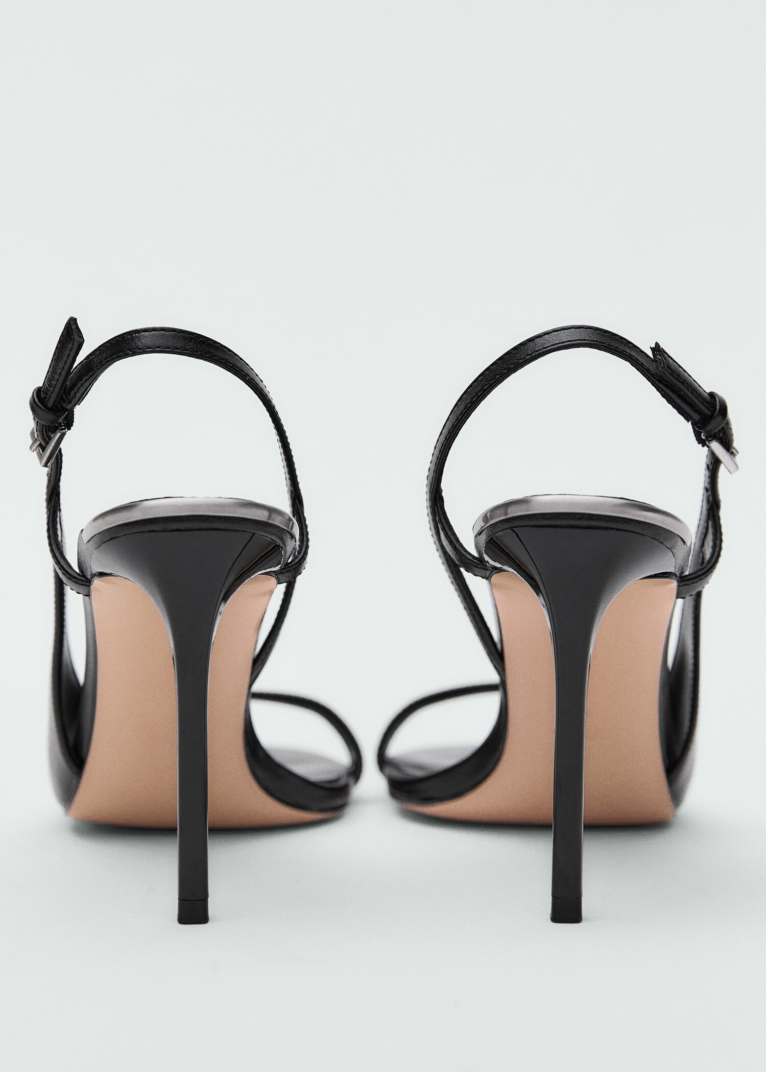 Leather sandals with asymmetrical heel - Details of the article 3