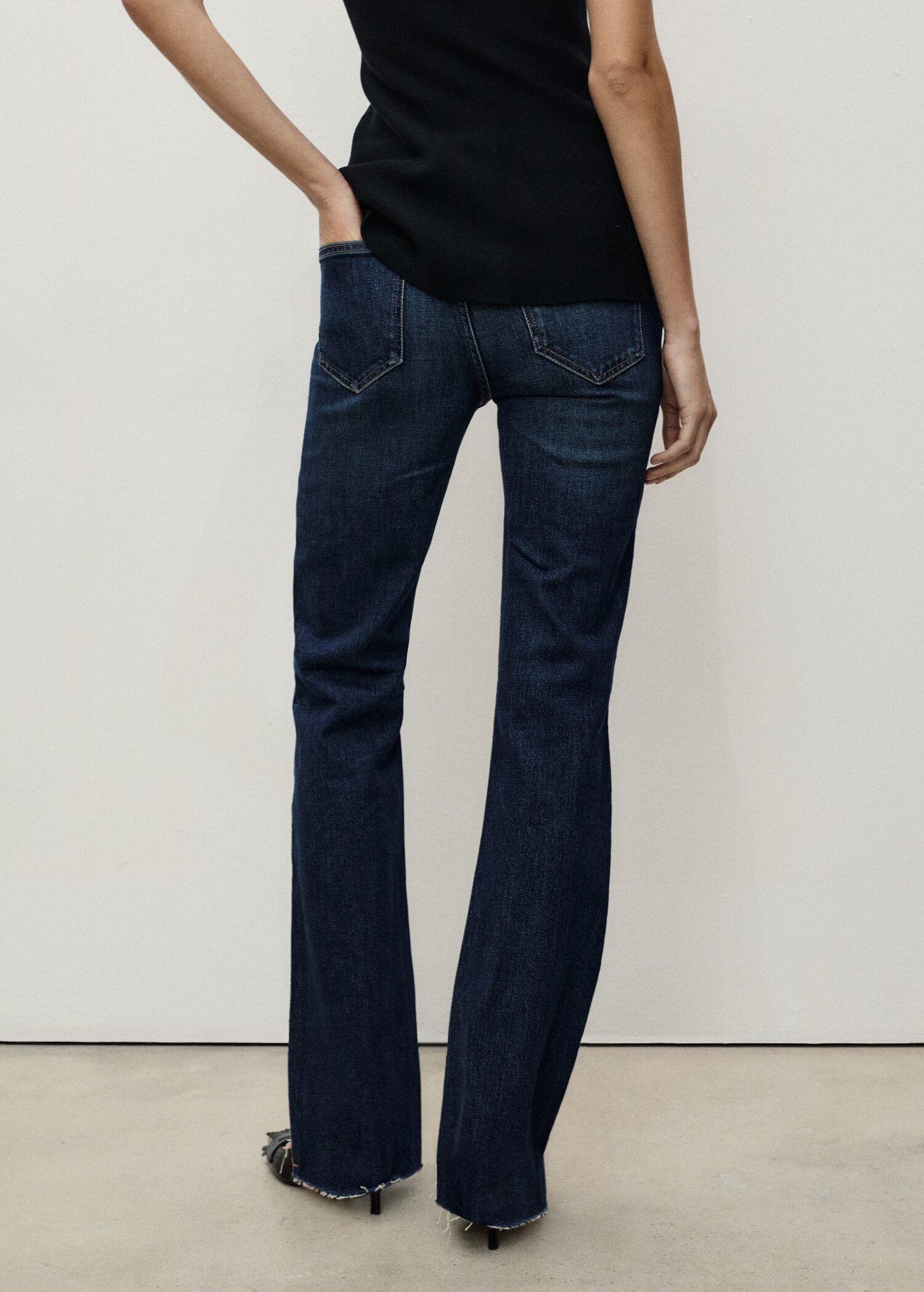 Fiona flared mid-rise jeans - Reverse of the article