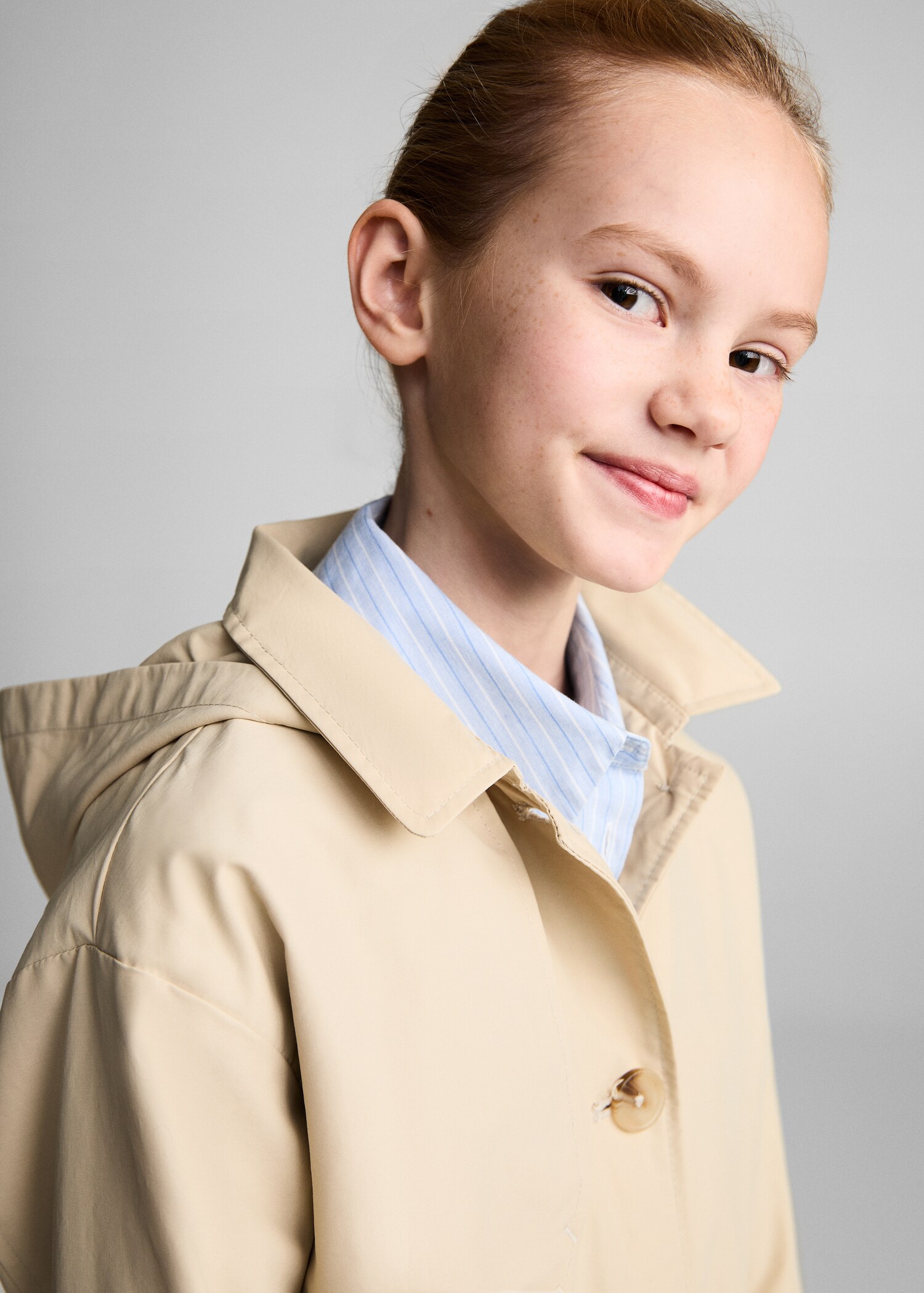 Hooded trench - Details of the article 1