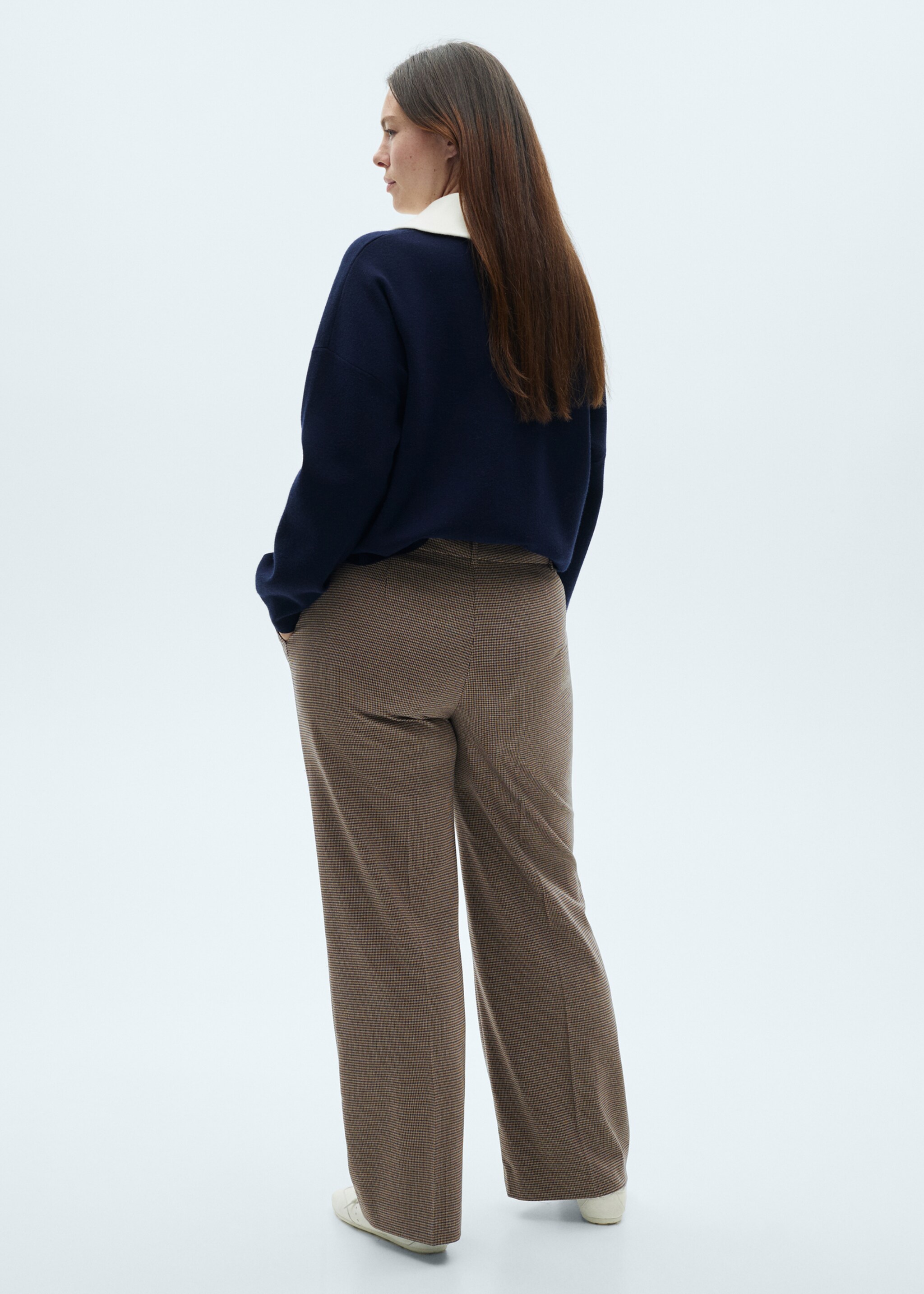 Mid-rise wideleg trousers - Details of the article 4