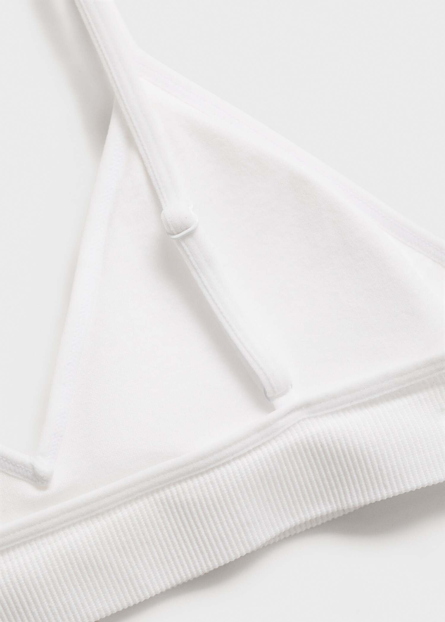 Essential triangle bra - Details of the article 0