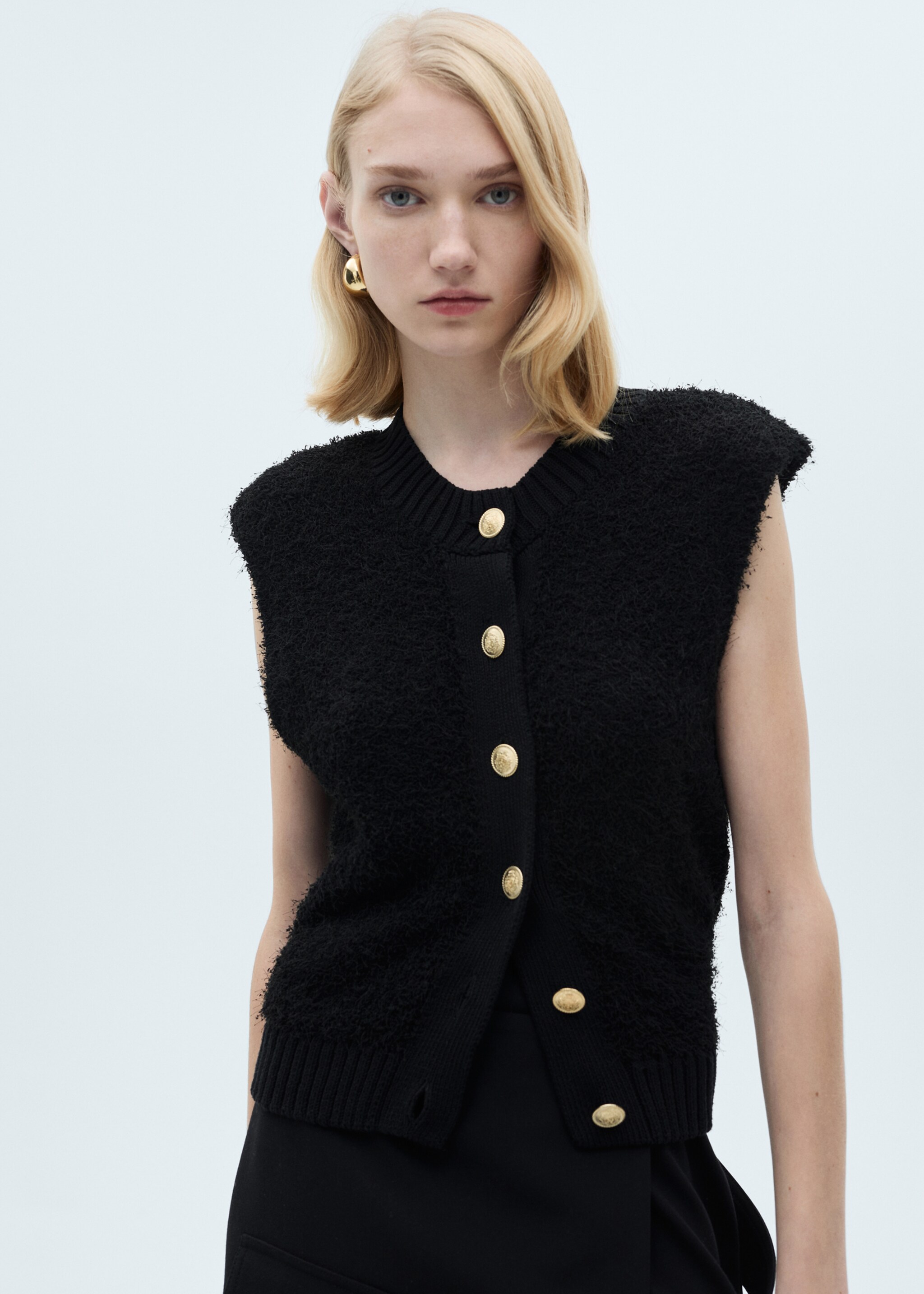 Knitted gilet with buttons - Medium plane