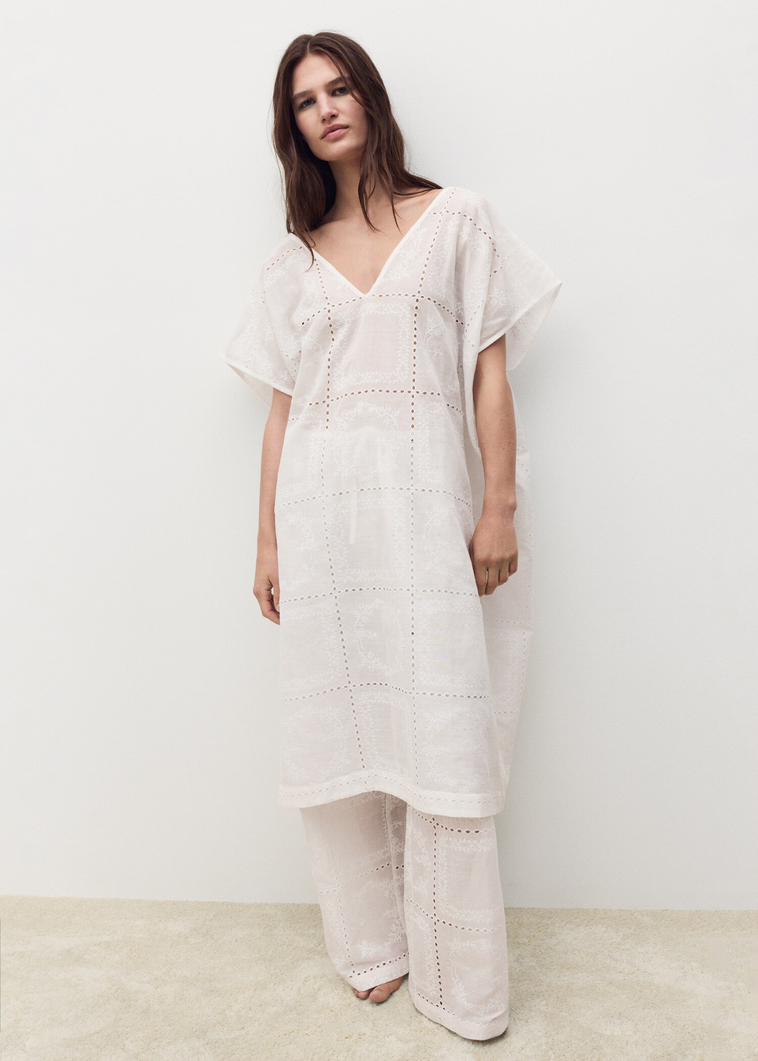 Caftan 100 % ramie brodé - Détail de l'article 2