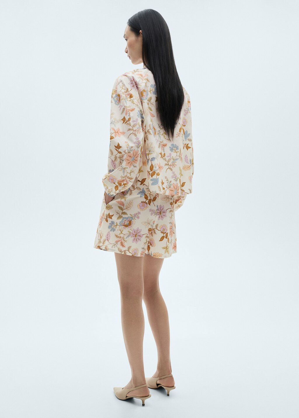 Floral dart shorts - image 3