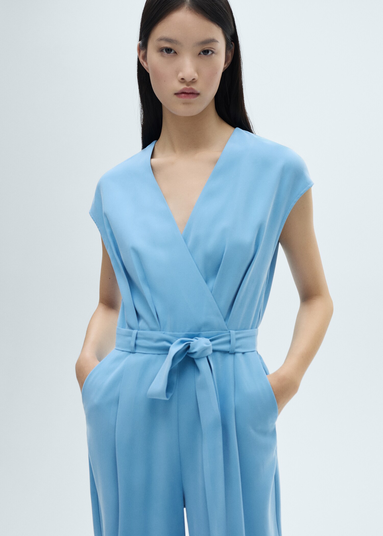 Belt wrap jumpsuit - Medium plane