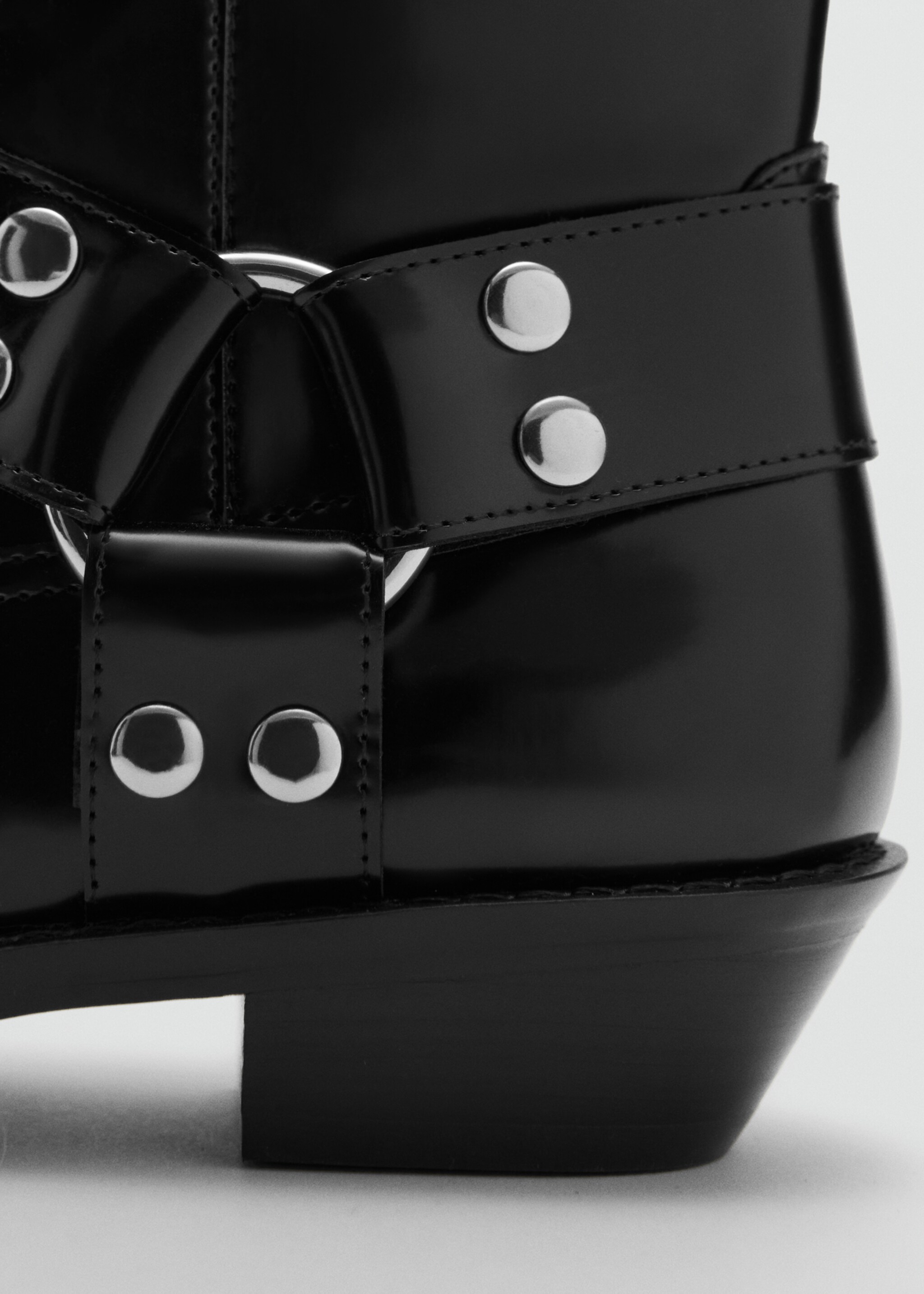 Square toe boot with metallic details - Details of the article 1