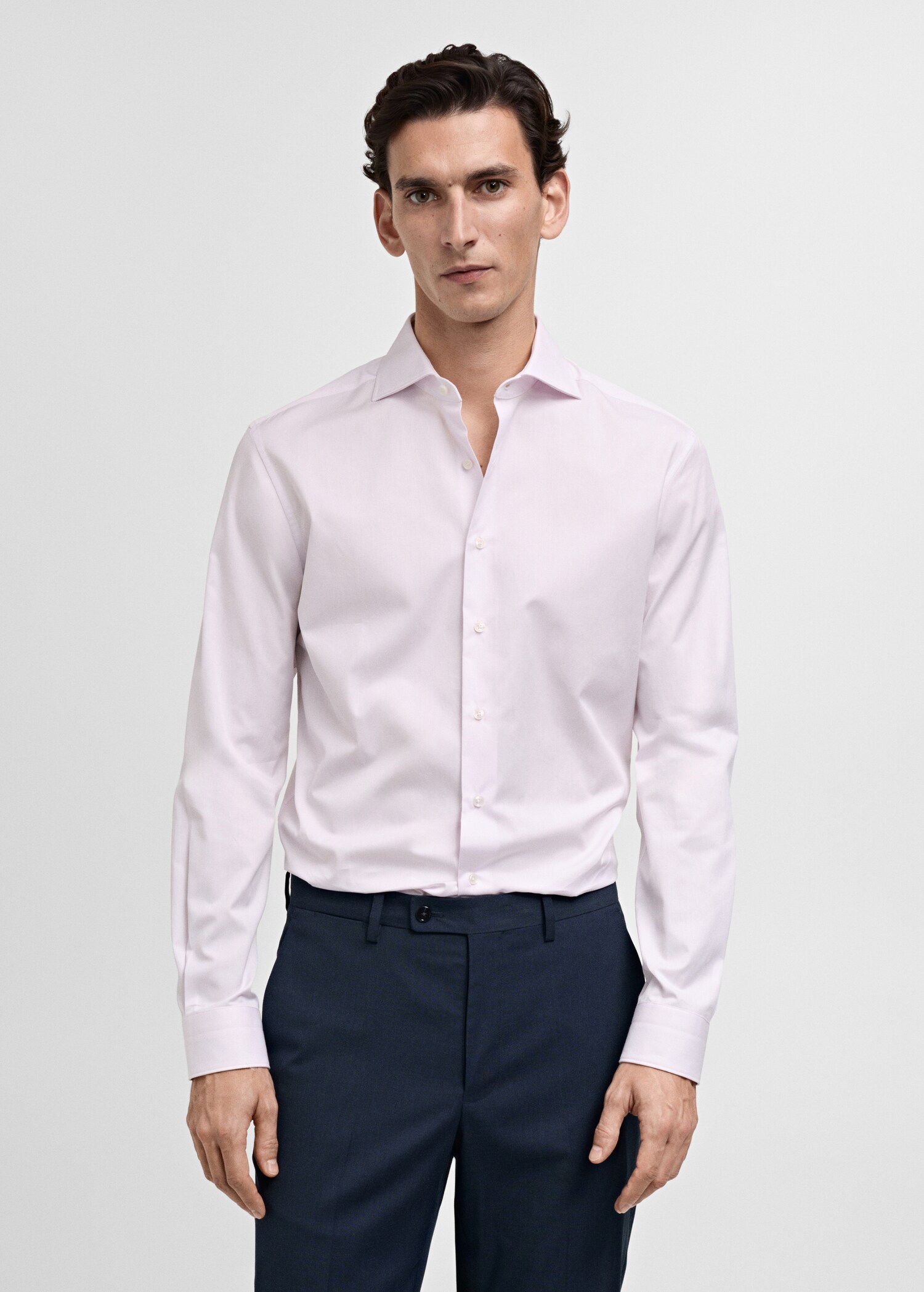 Slim Fit-Anzughemd aus 100 % Baumwolle - Mittlere Ansicht