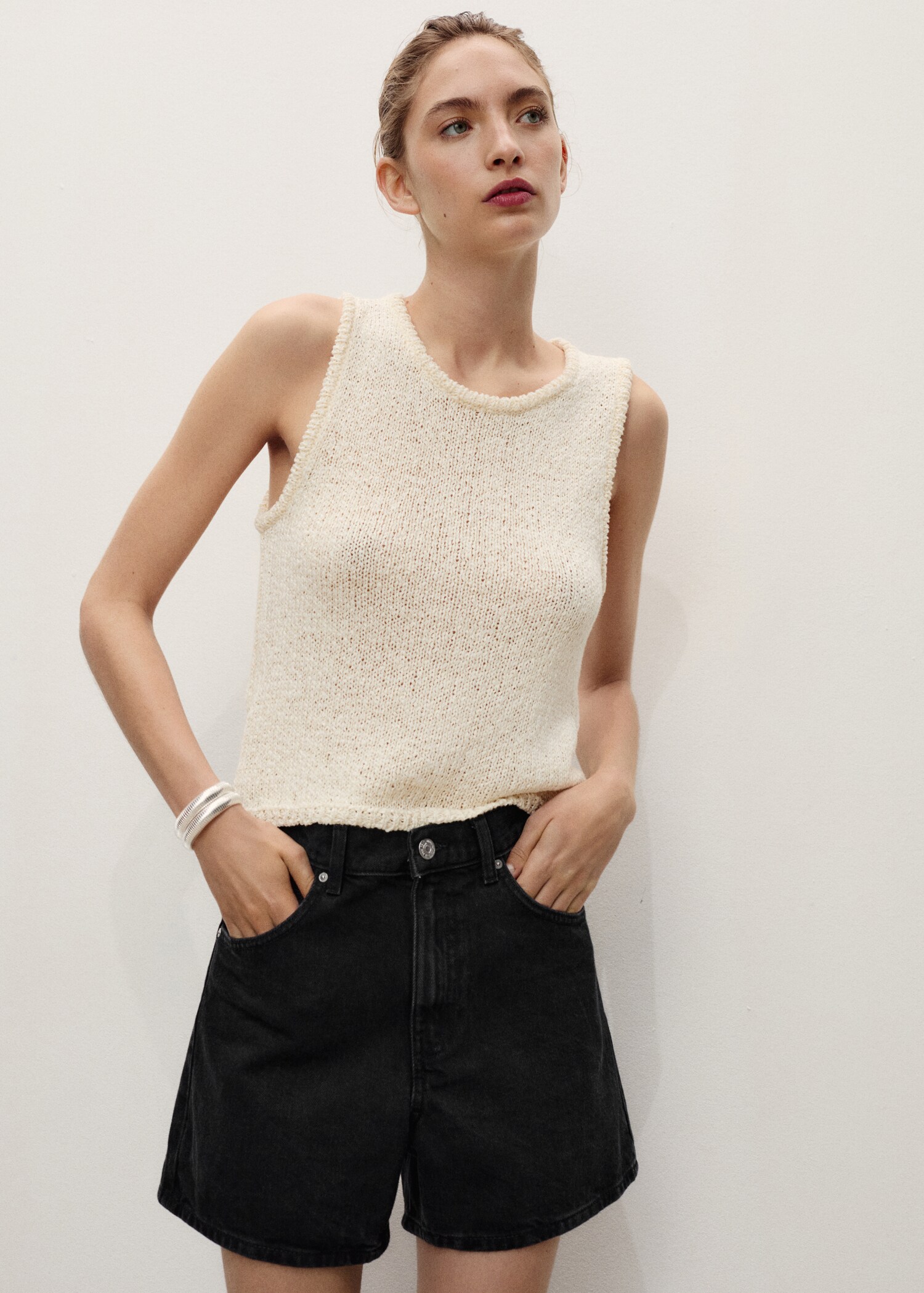 Short jean taille haute - Plan moyen