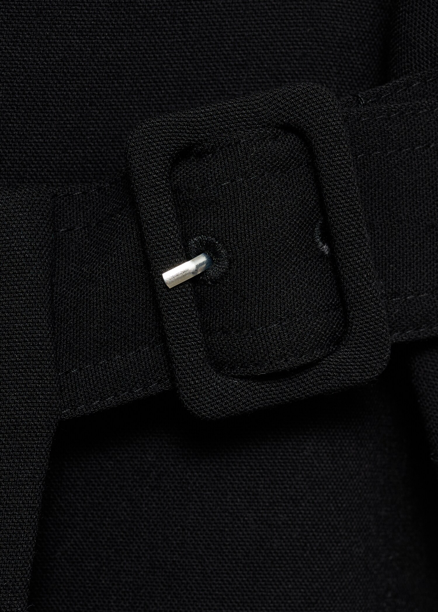 Midi skirt with buckle detail - Details of the article 8