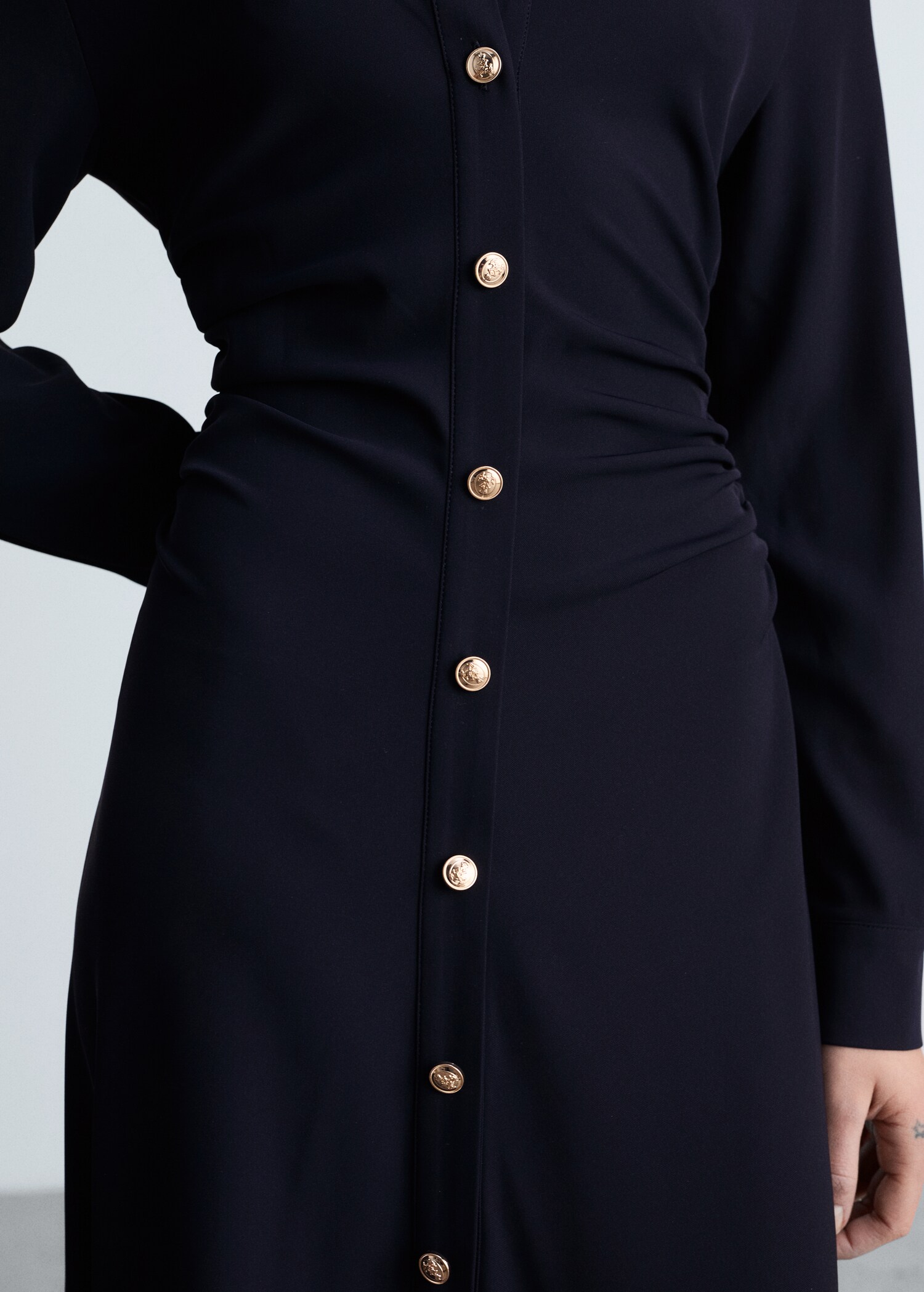 Midi-dress with draped waist - Details of the article 6