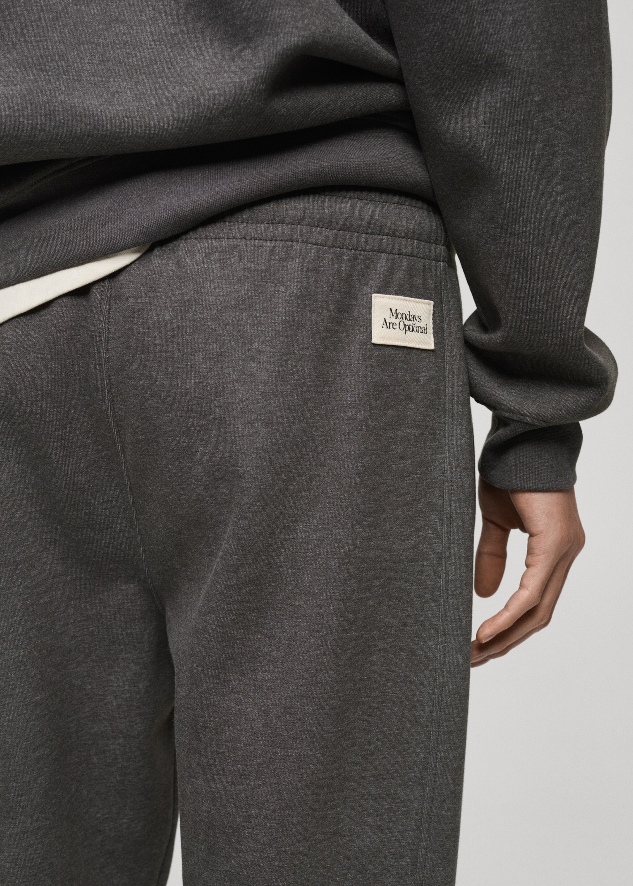 Joggers algodón detalle bordado - Detalle del artículo 6