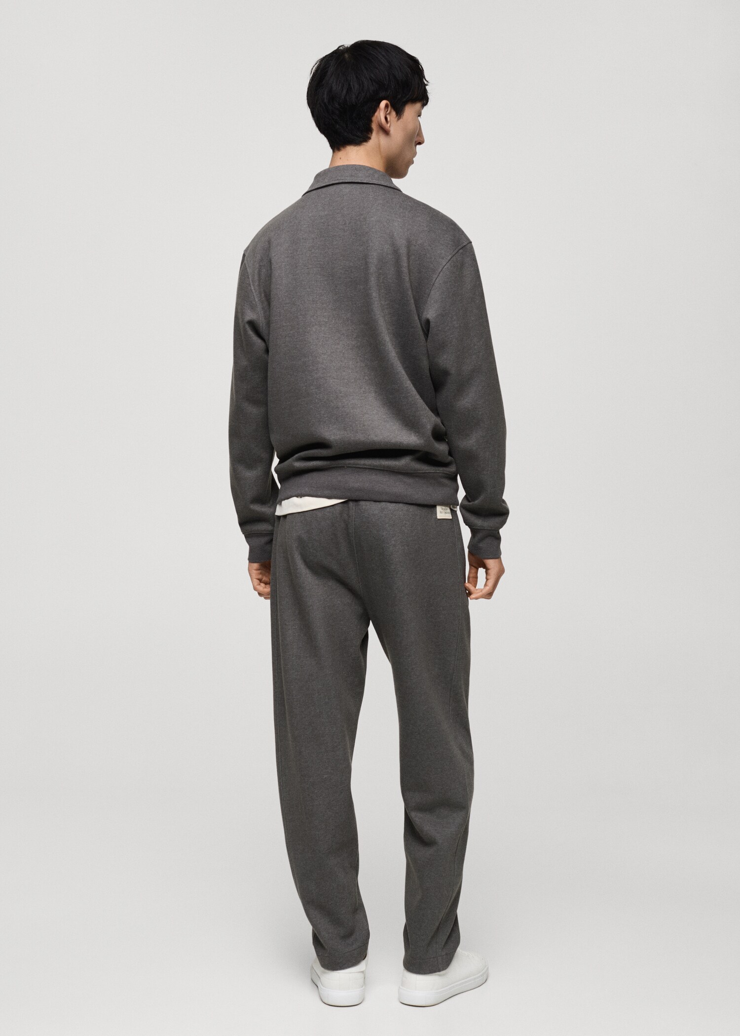 Joggers algodón detalle bordado - Reverso del artículo