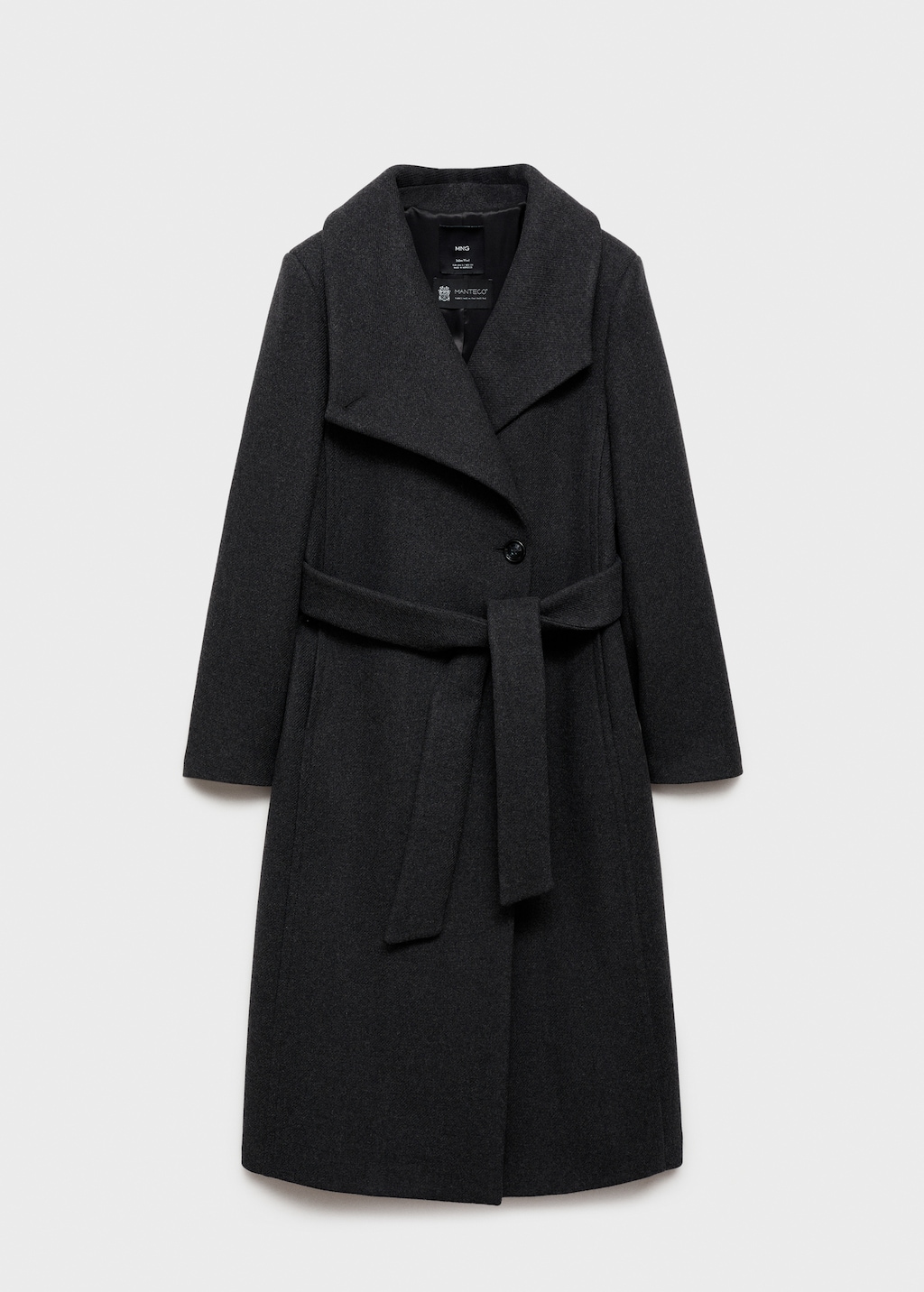 Woollen coat with belt