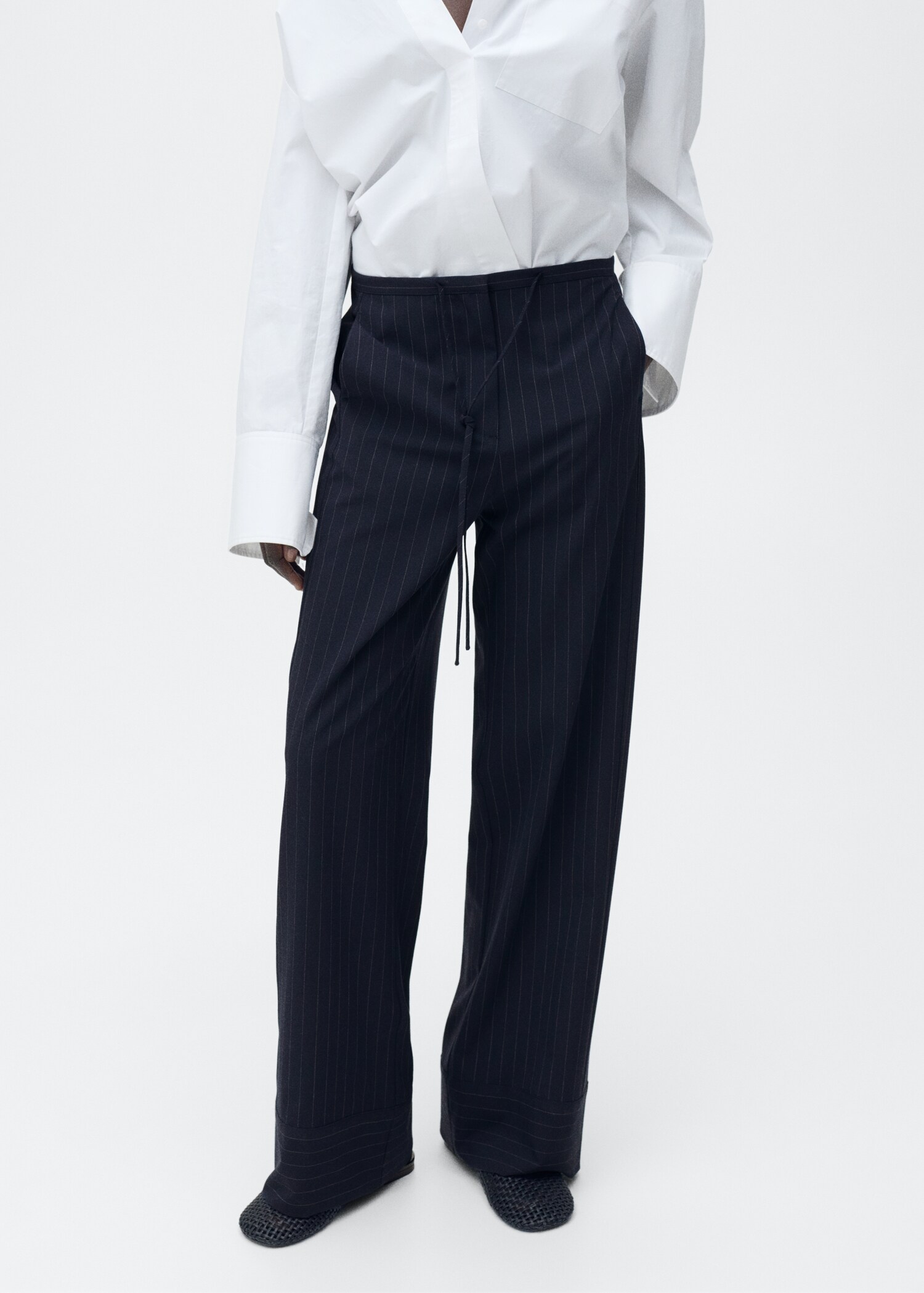 Pantalon droit fines rayures - Plan moyen