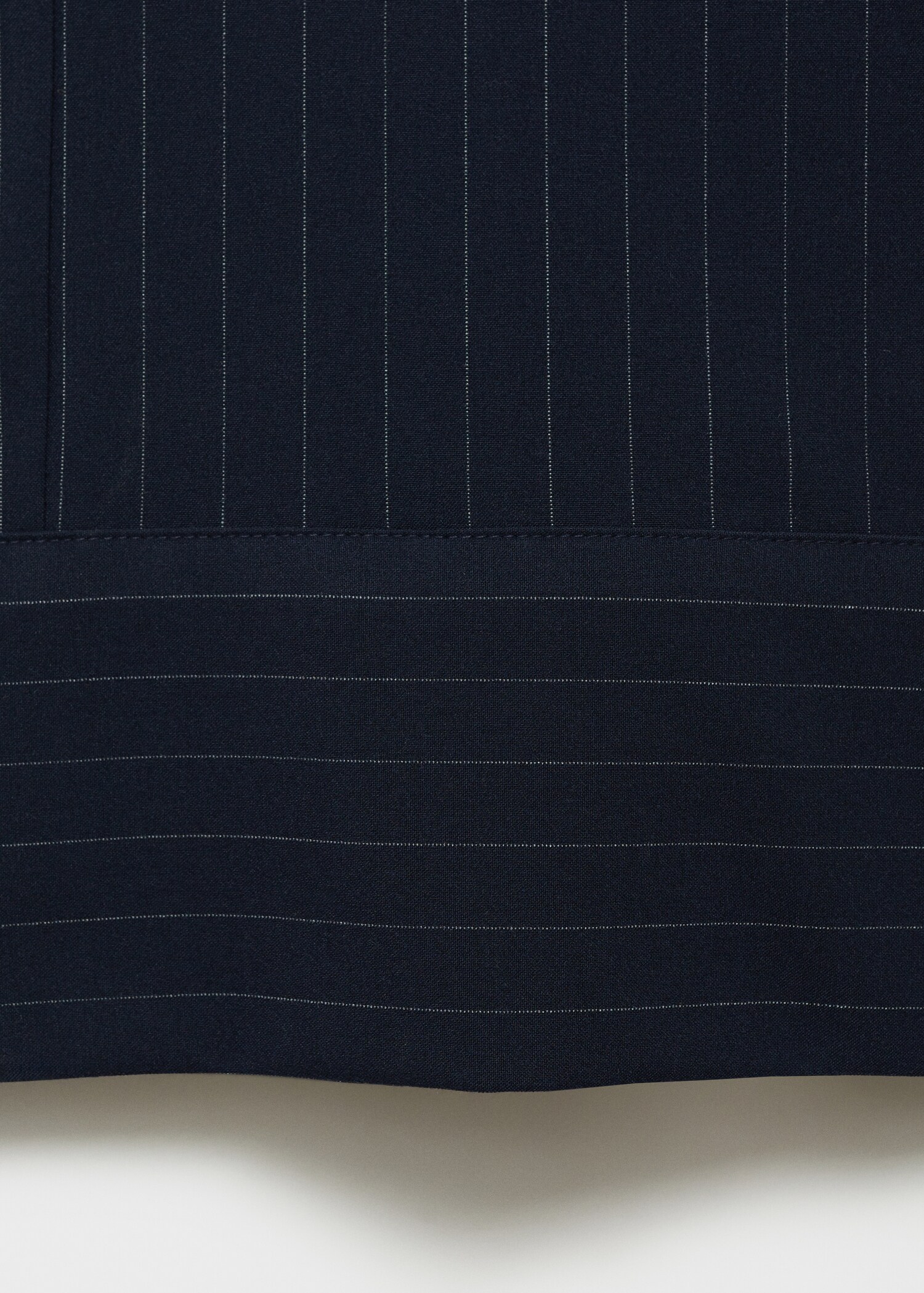 Pantalon droit fines rayures - Détail de l'article 0