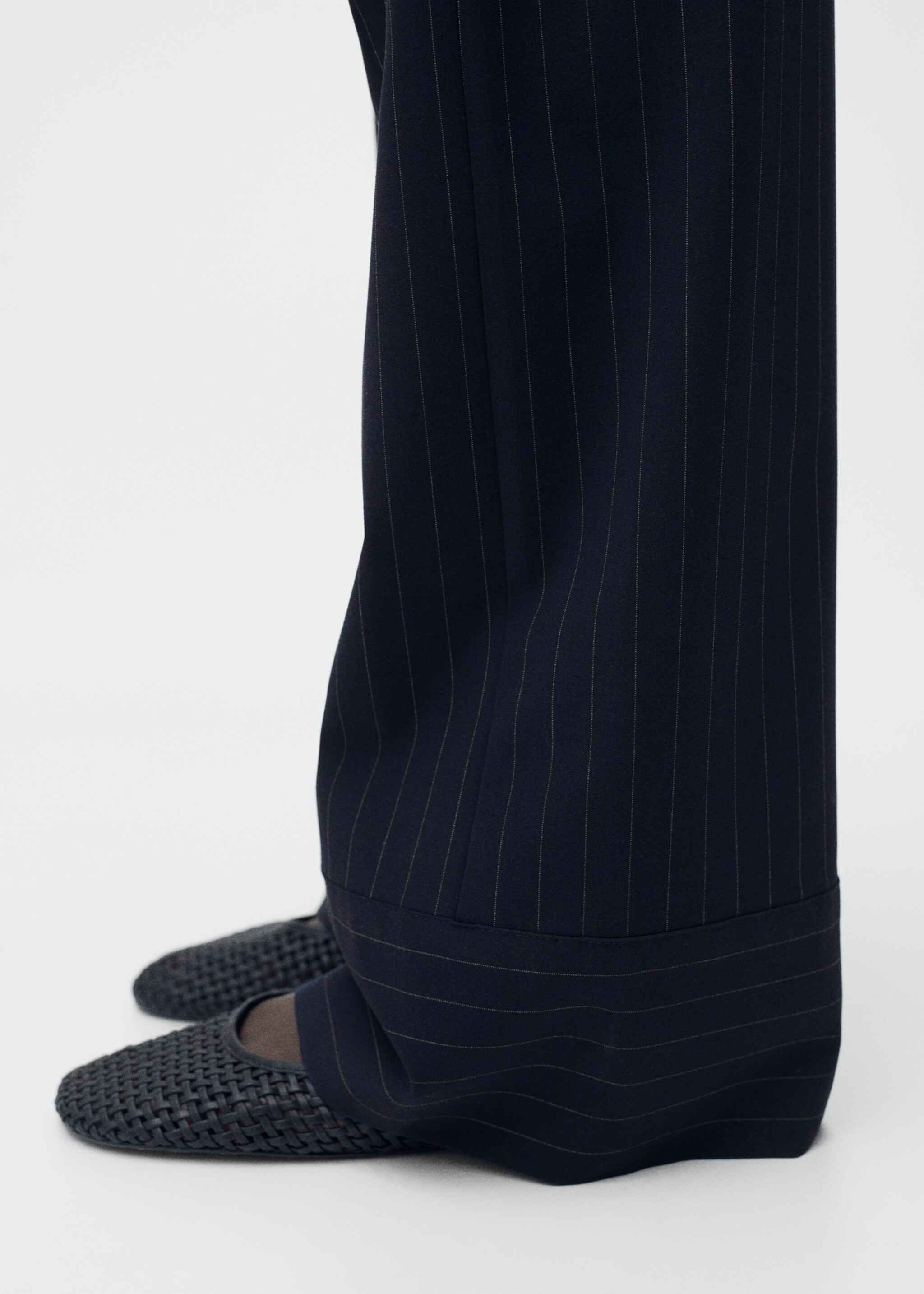 Pantalon droit fines rayures - Détail de l'article 6