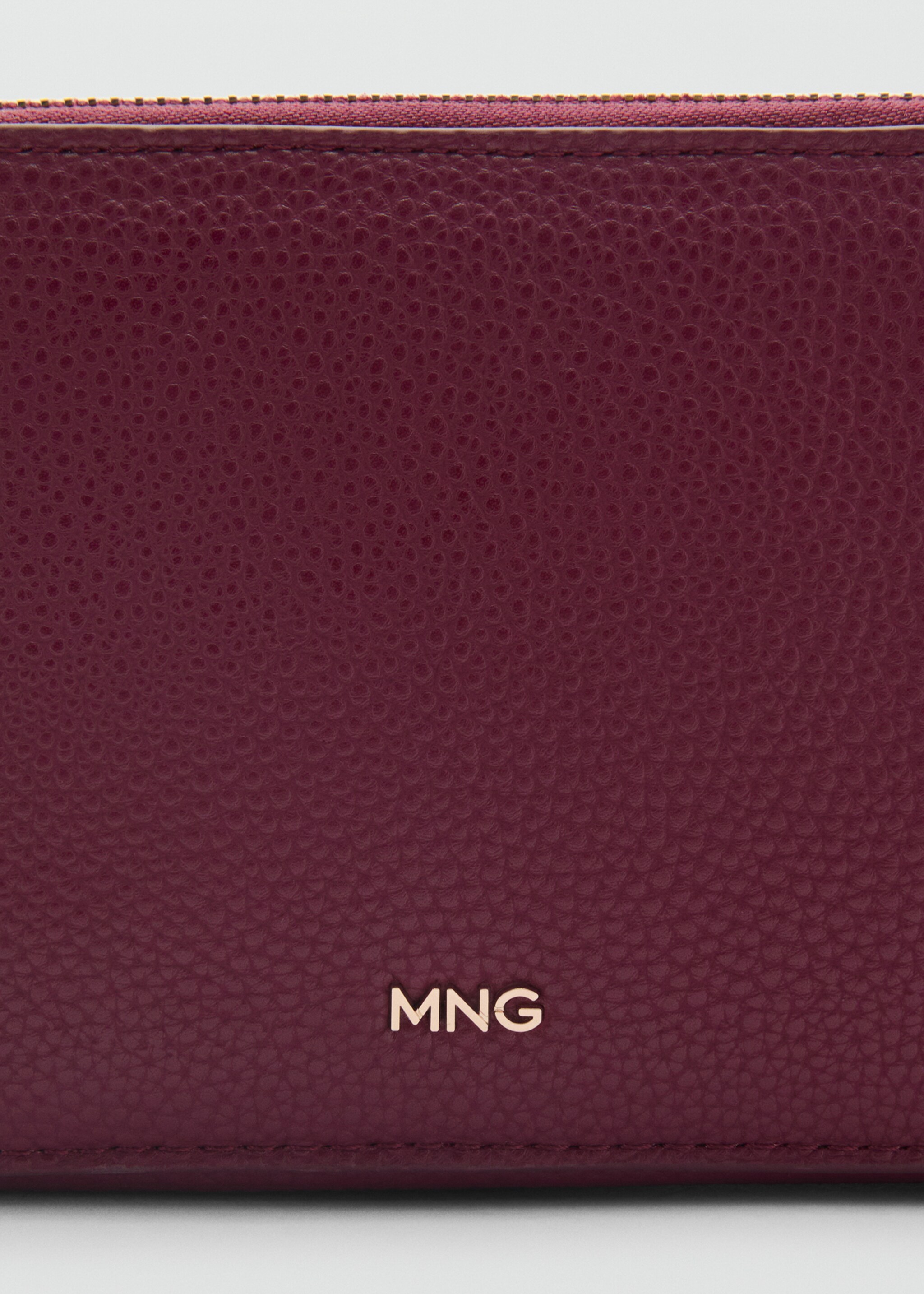 Shoulder bag with double zip - Details of the article 2