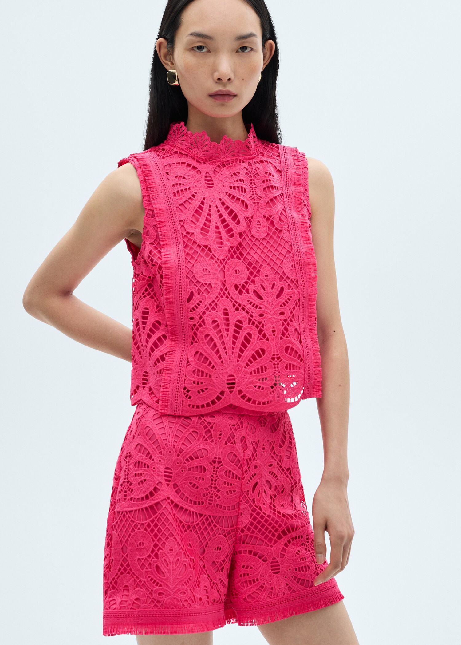 Top crochet cuello perkins - Plano medio
