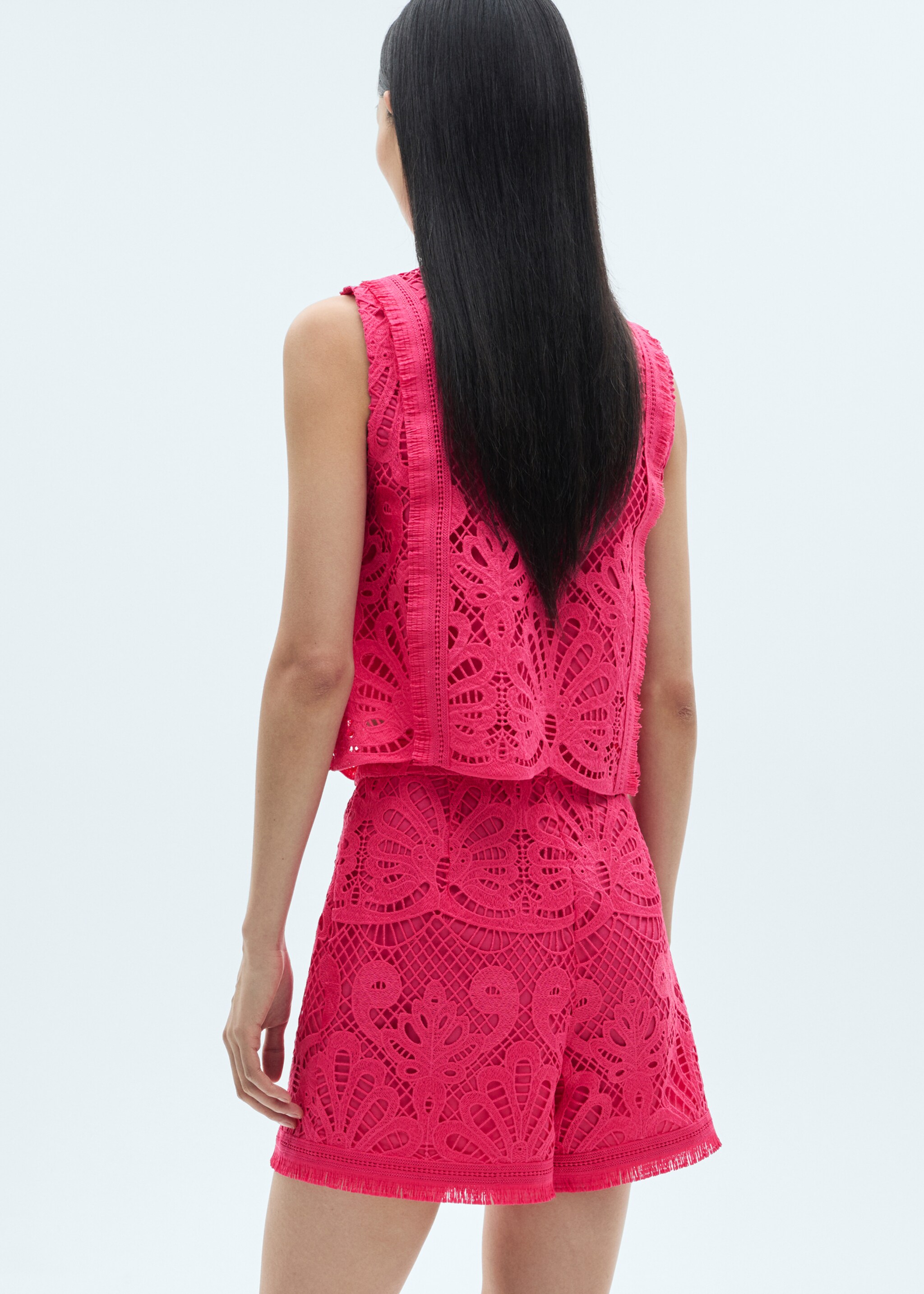 Crochet perkins-neck top - Reverse of the article, Fuchsia. Ref: 87092530-00.