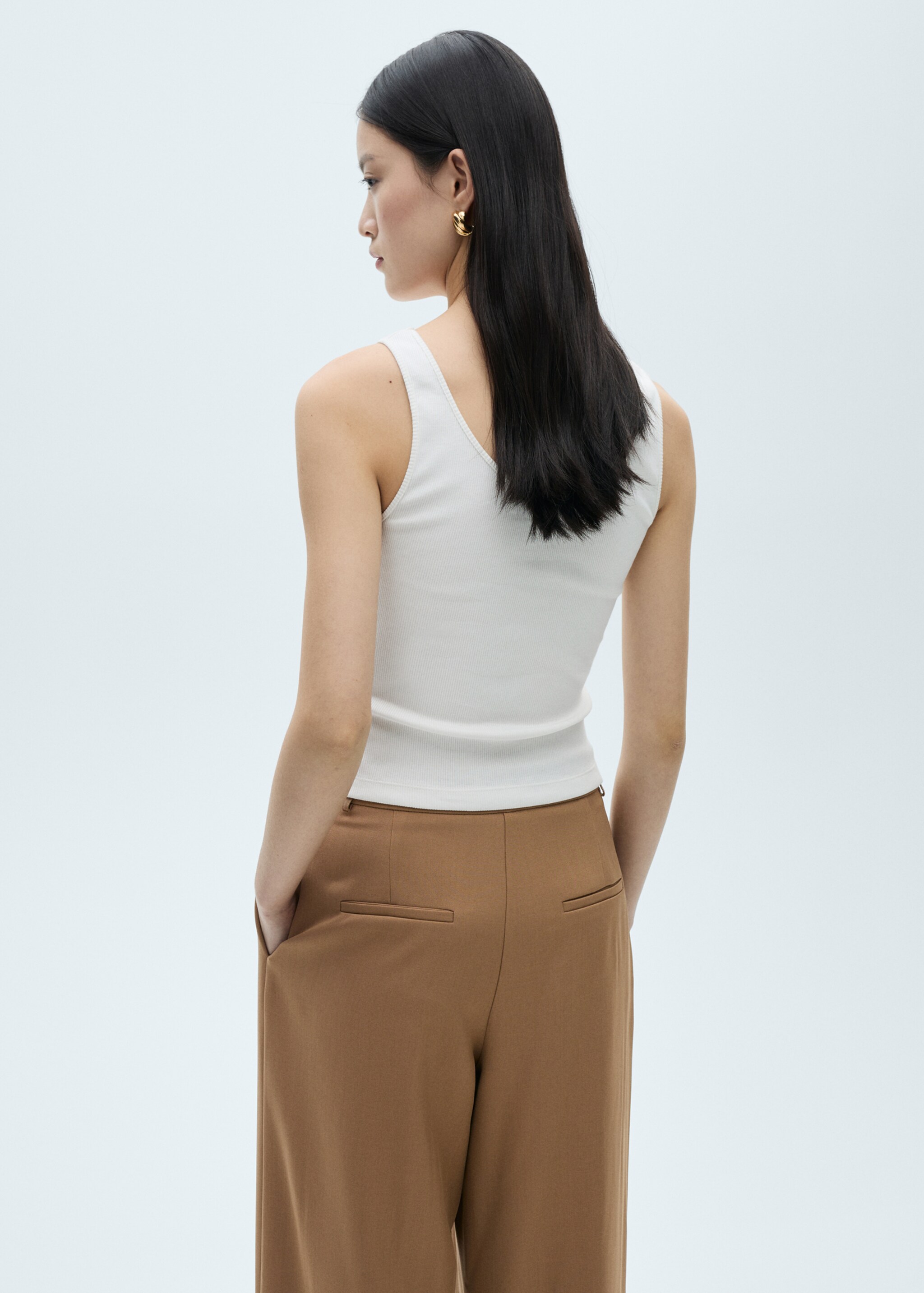 Cotton floral top - Reverse of the article